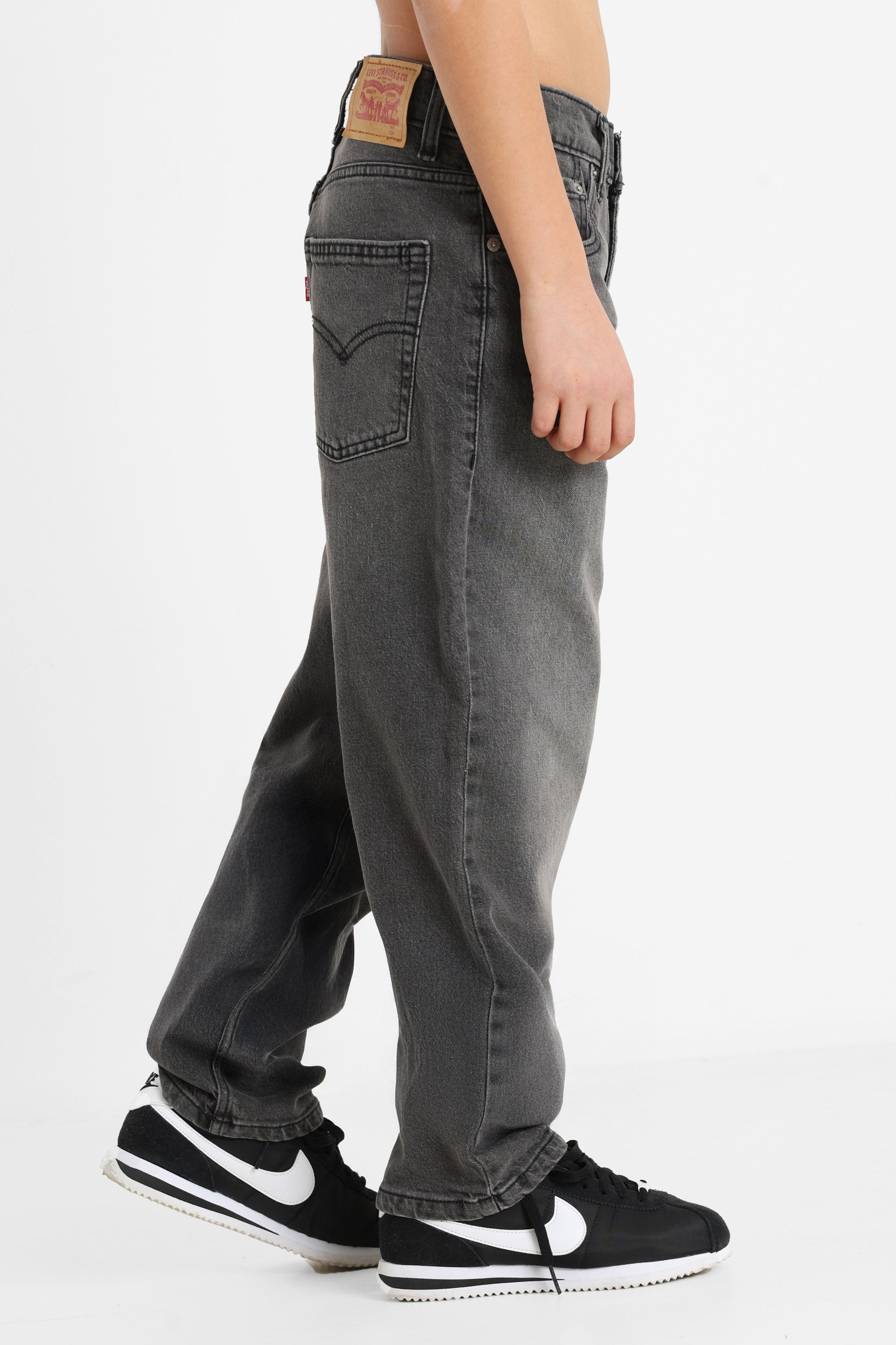 Stay Loose Taper Fit Jeans - Icognito
