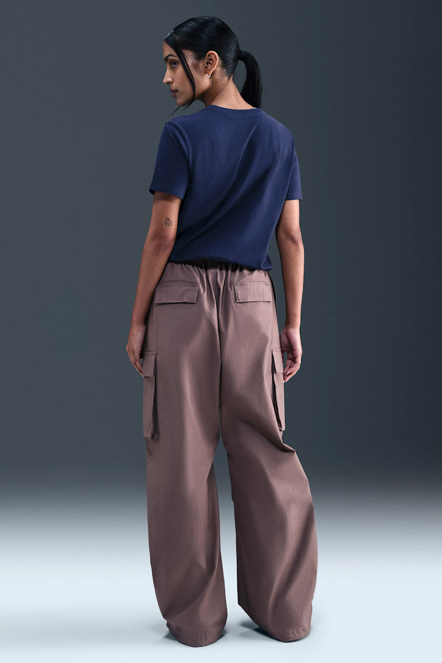 Sportswear Club Essentials T-Shirt - Midnight Navy