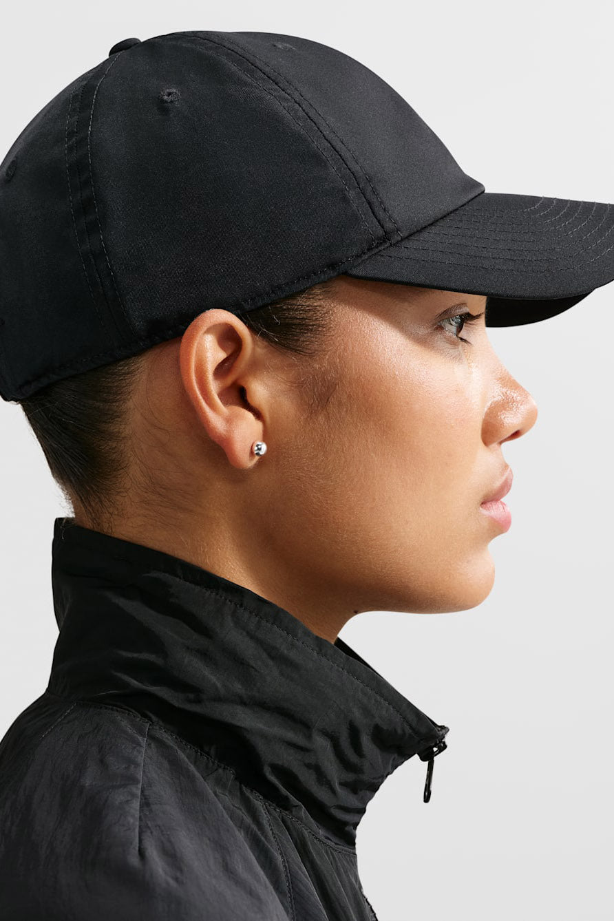 Strapback Cap - Black