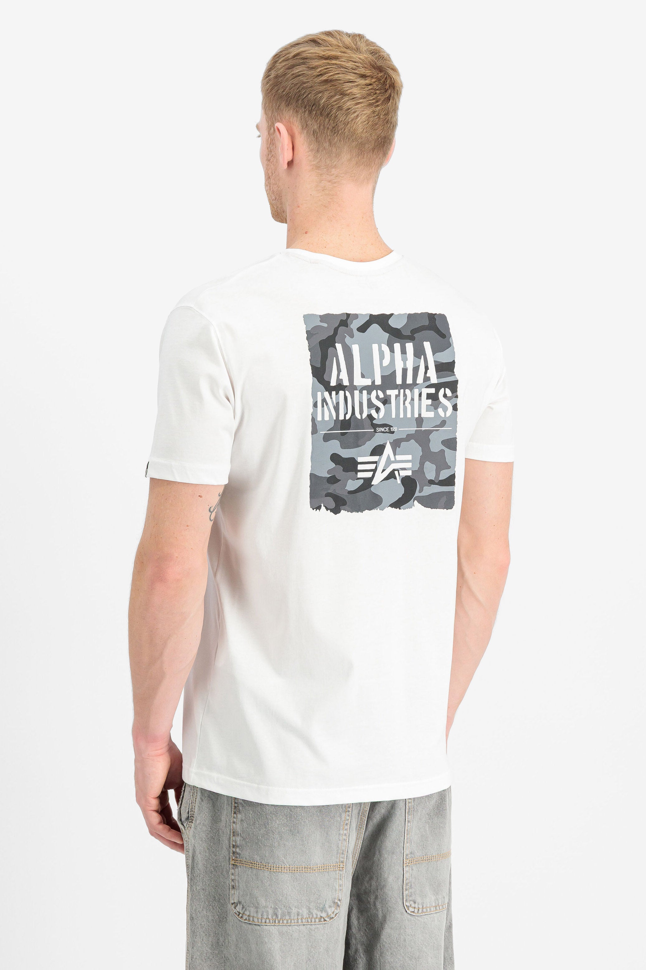 T-Shirt - White