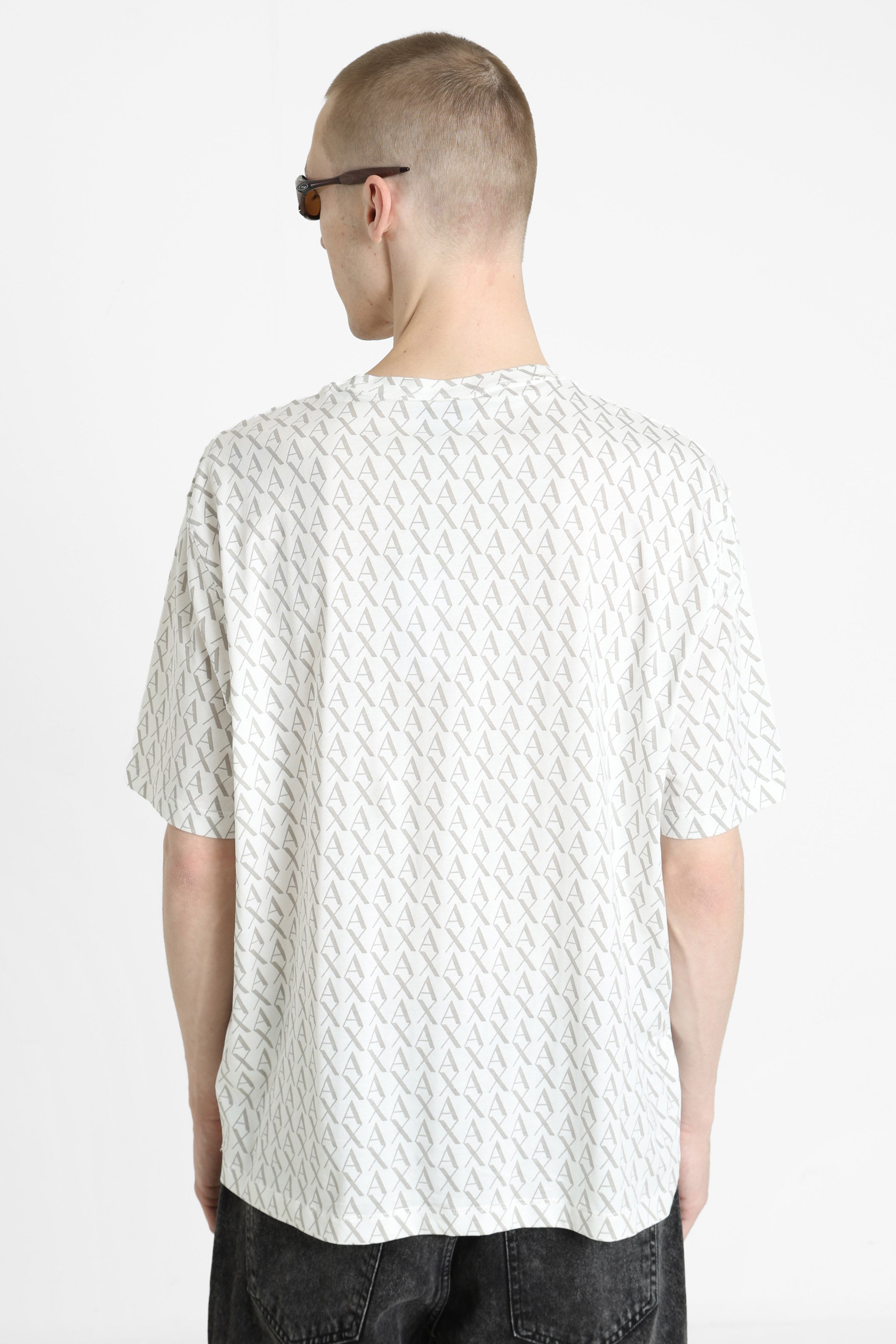 T-Shirt - Offwhite + Ash