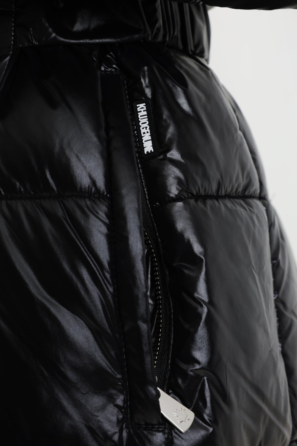 Luella shiny effect quilted coat - Black