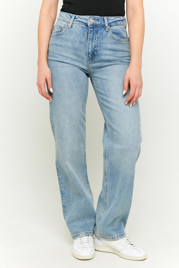 Straight Leg Jeans - Blue Denim