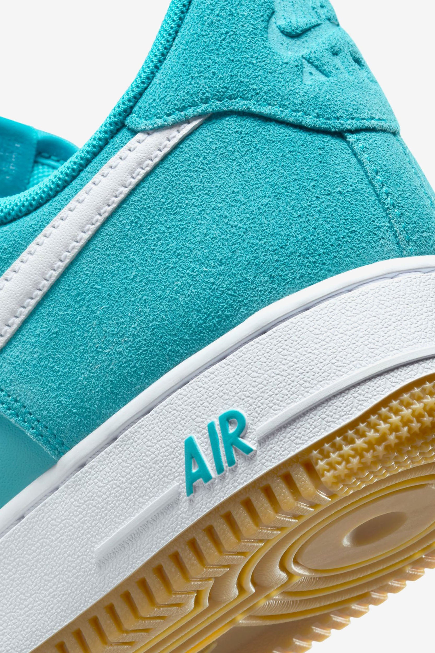 Sneaker Air Force 1 '07 LV8 - Dusty Cactus