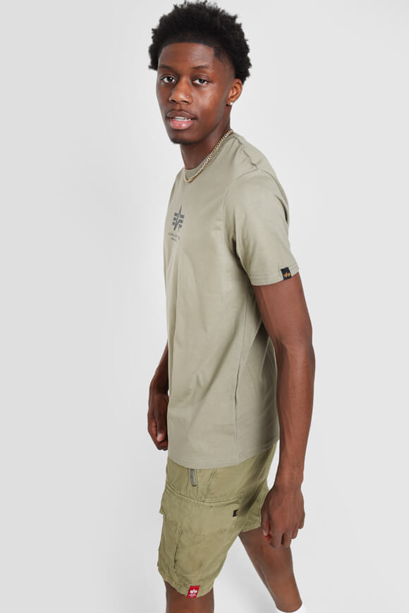 T-Shirt - Olive