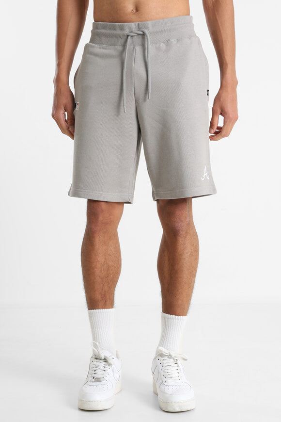 Base Runner Emb Helix Sweatshorts - Wolf Grey