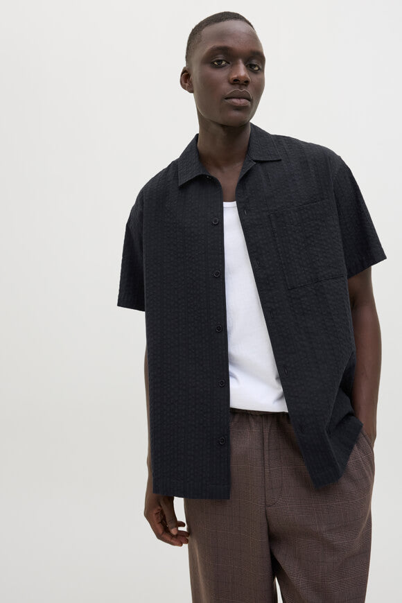 JPRCCEASTON Oversize Hemd aus Seersucker - Black Beauty