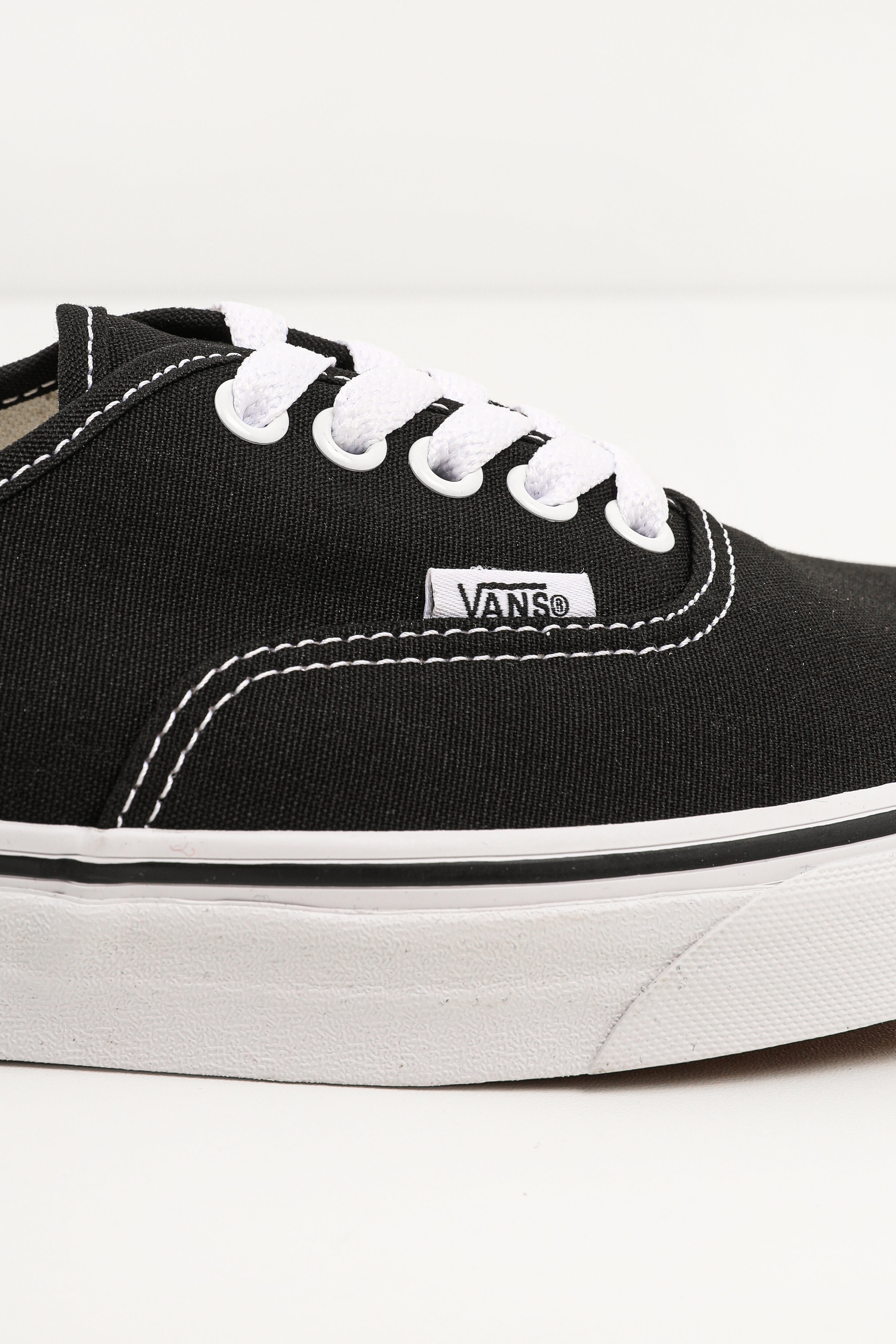 Authentic Sneaker - Black