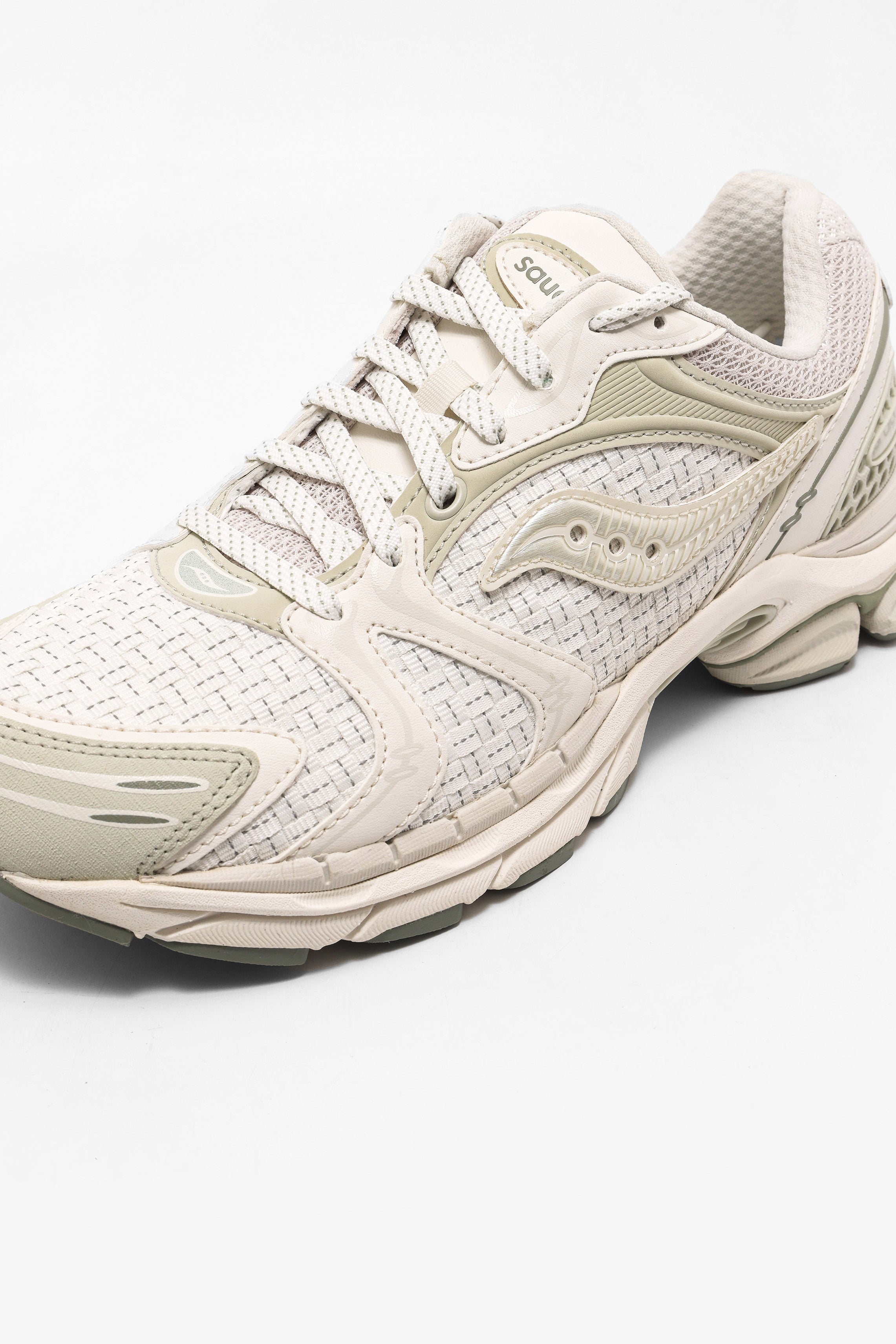 Progrid Triumph 4 sneakers - Ivory + Celadon