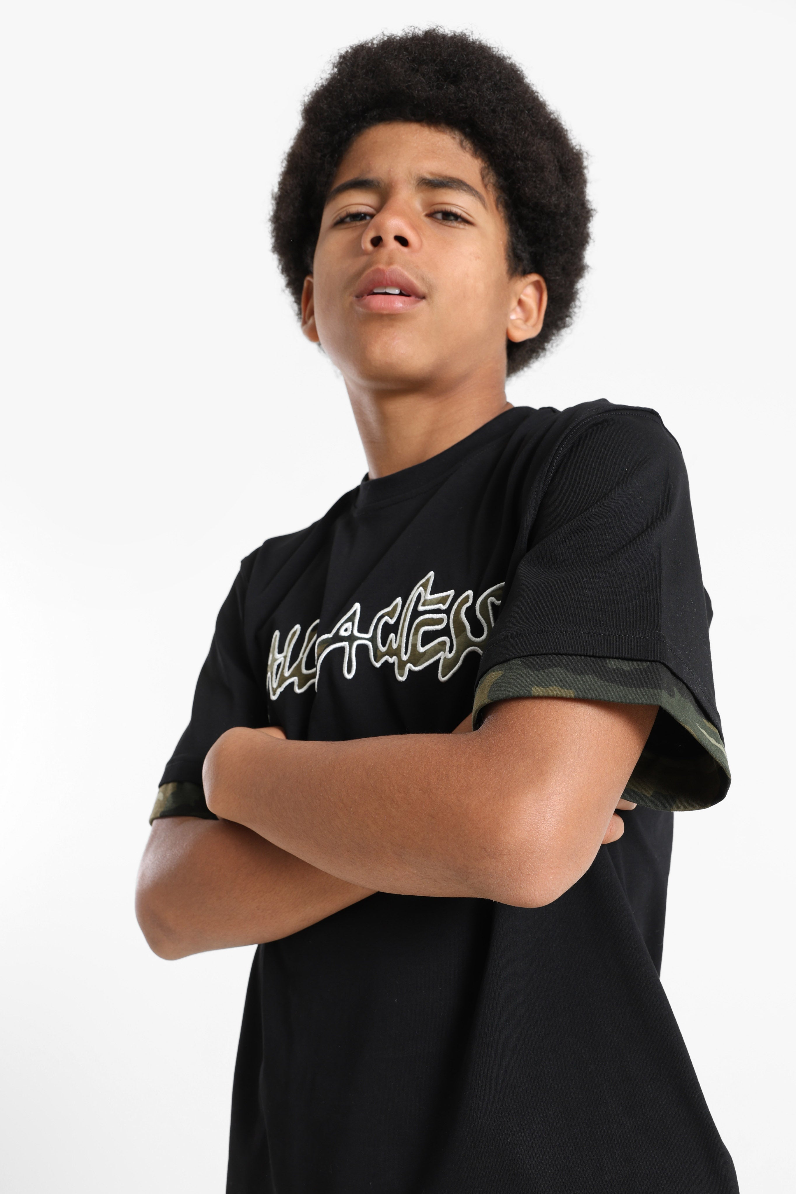 T-Shirt - Schwarz + Grün Camouflage