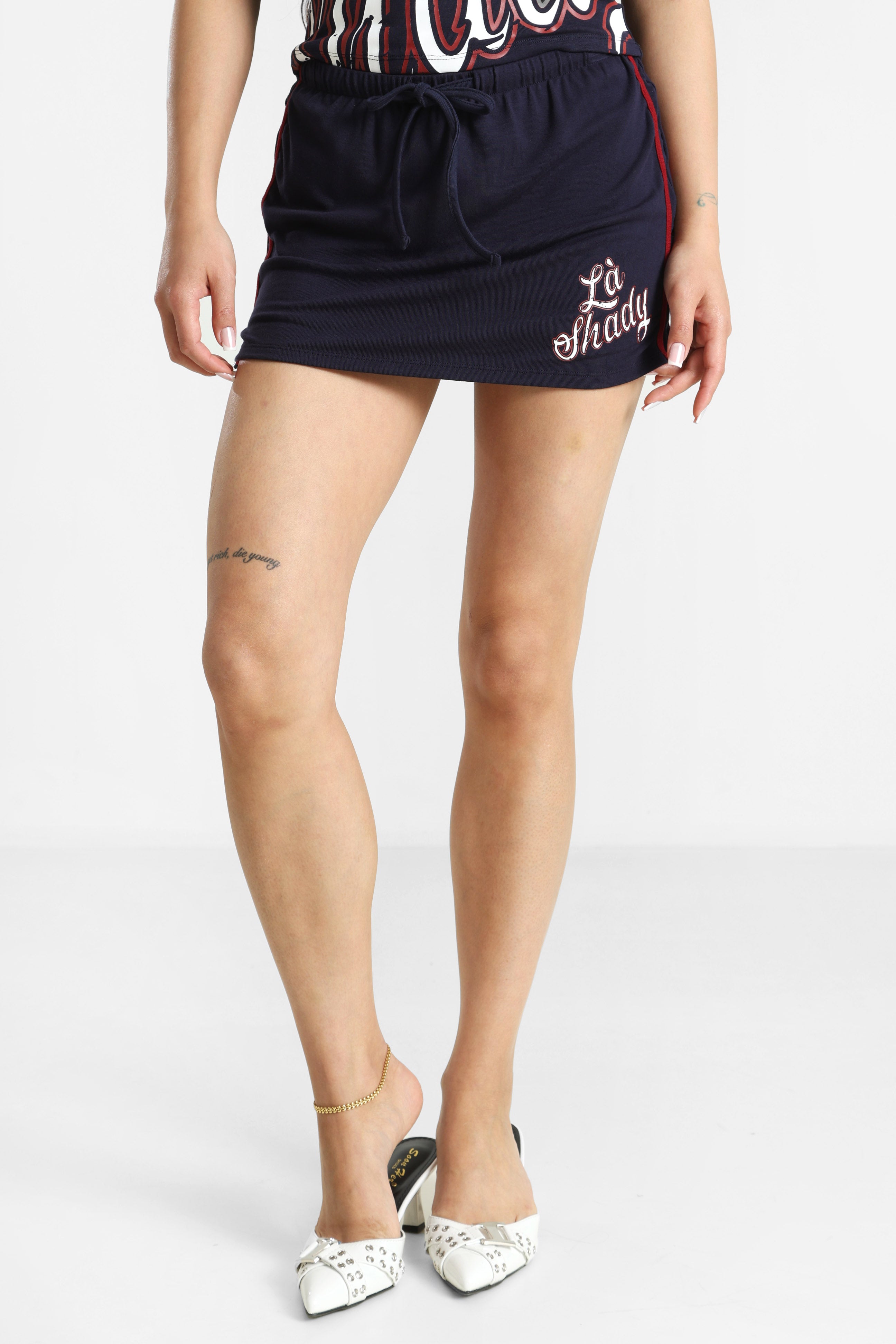 Minirock mit Innenshorts - Marineblau + Weiss
