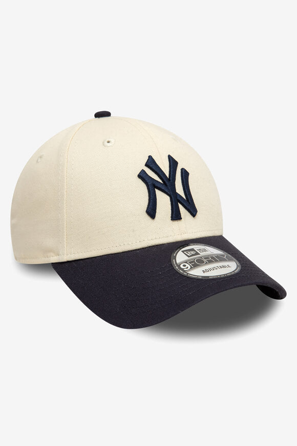 9Forty Cap / Strapback - Stone + Navy