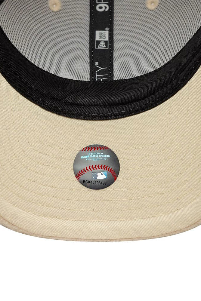 9Forty Borg Cap / Snapback - Cream