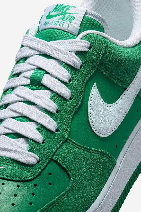 Sneaker Air Force 1 '07 LV8 - Verde stadio + bianco