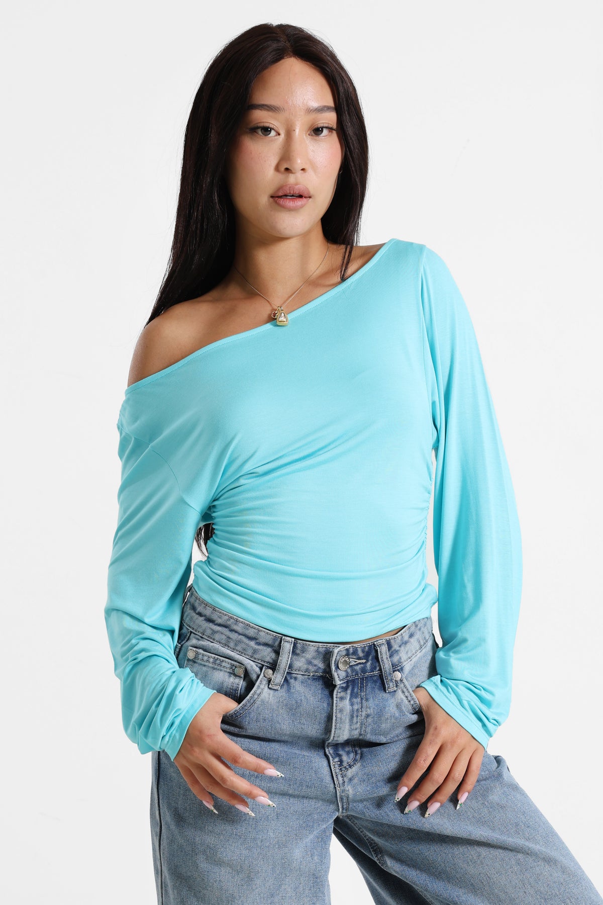 Short off-shoulder shirt with long sleeves - Turquoise
