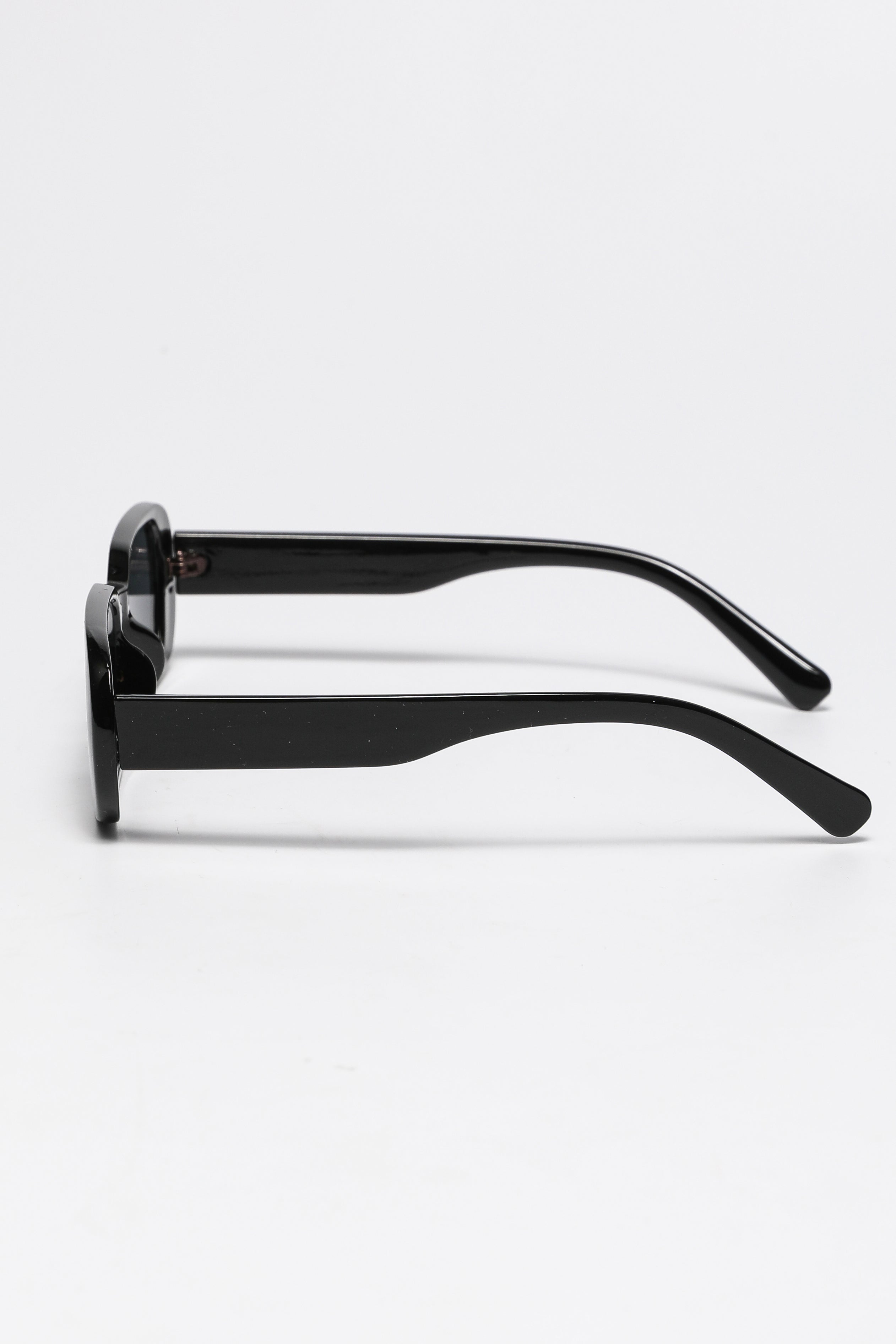 Sunglasses - Black