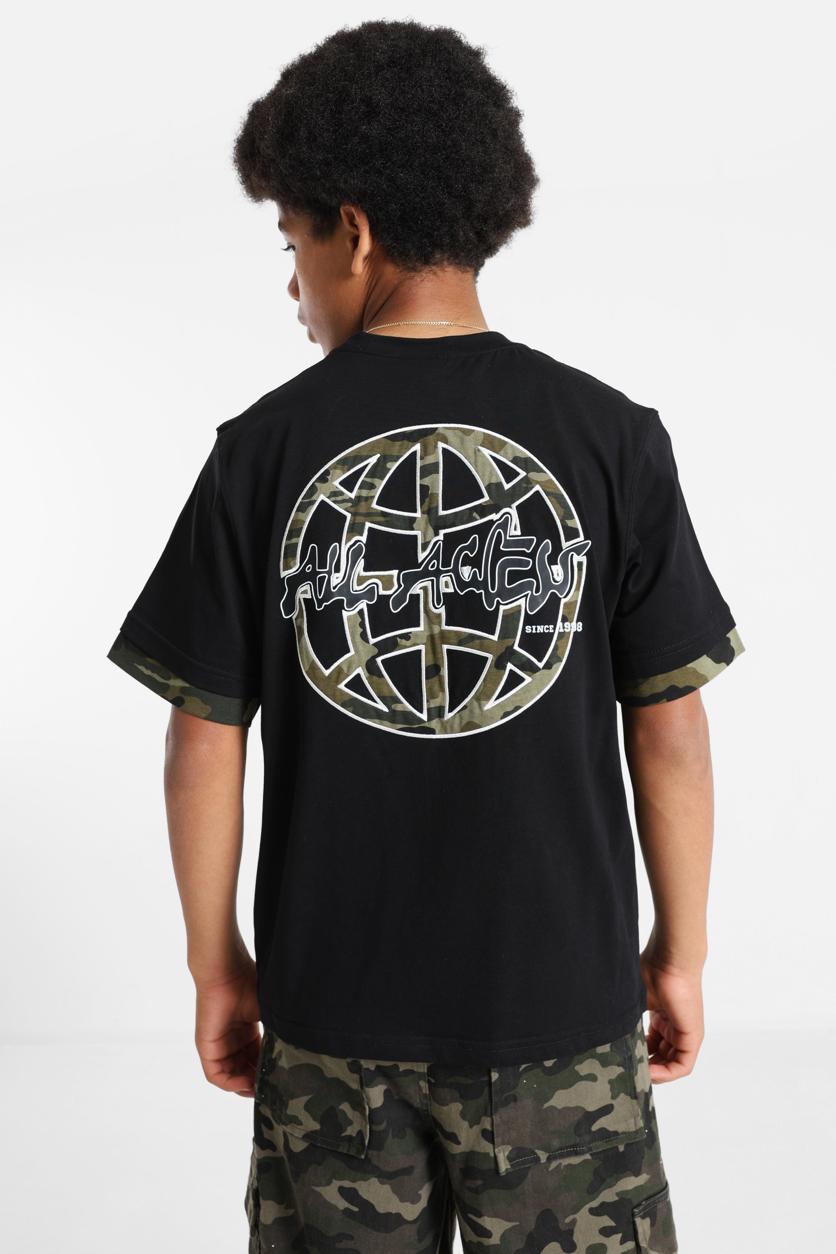 T-Shirt - Schwarz + Grün Camouflage