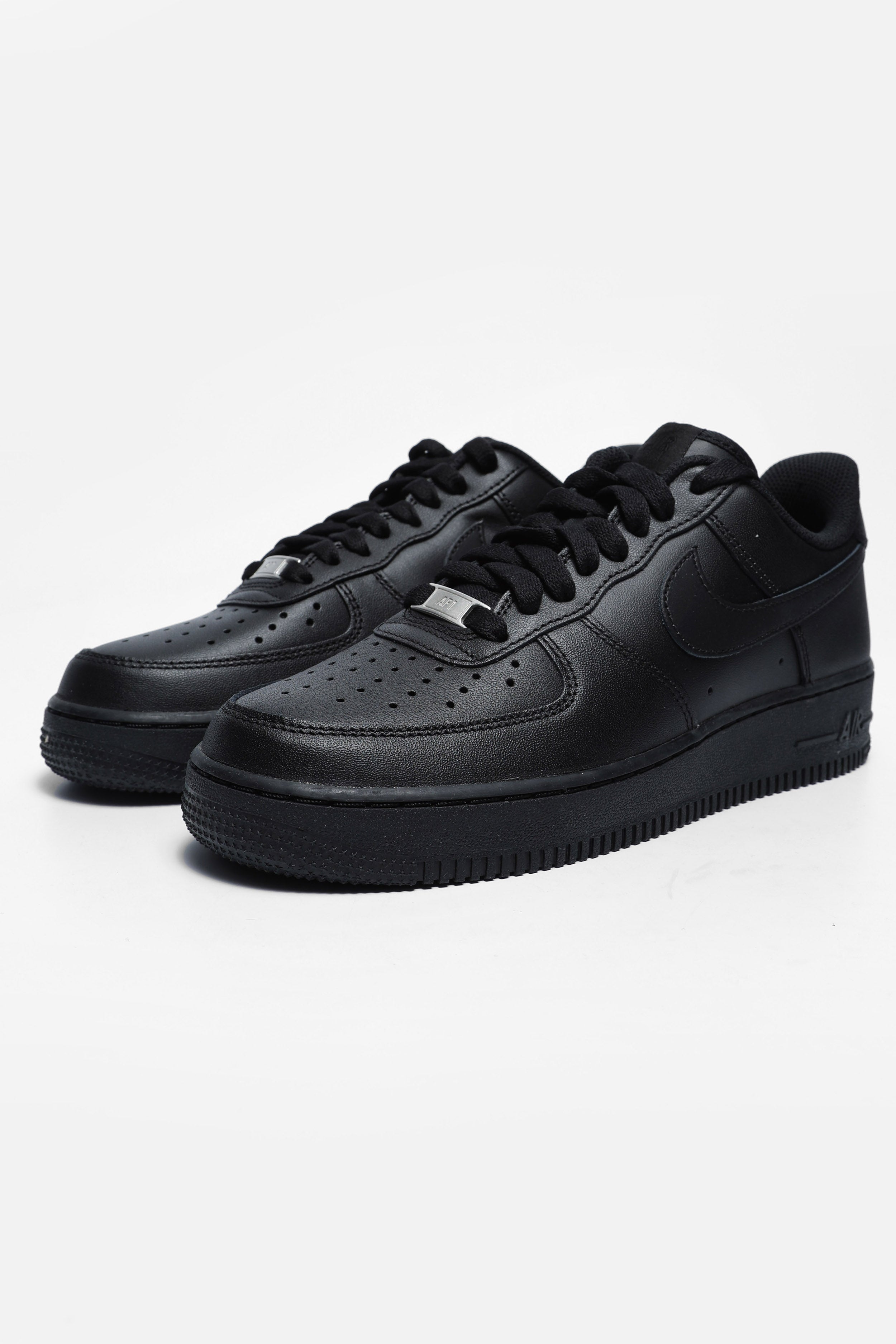 Air Force 1 '07 Sneaker - Black