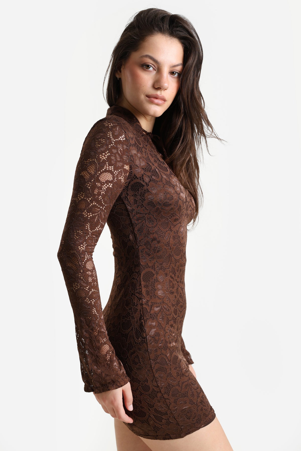 Mini robe en dentelle - Brun