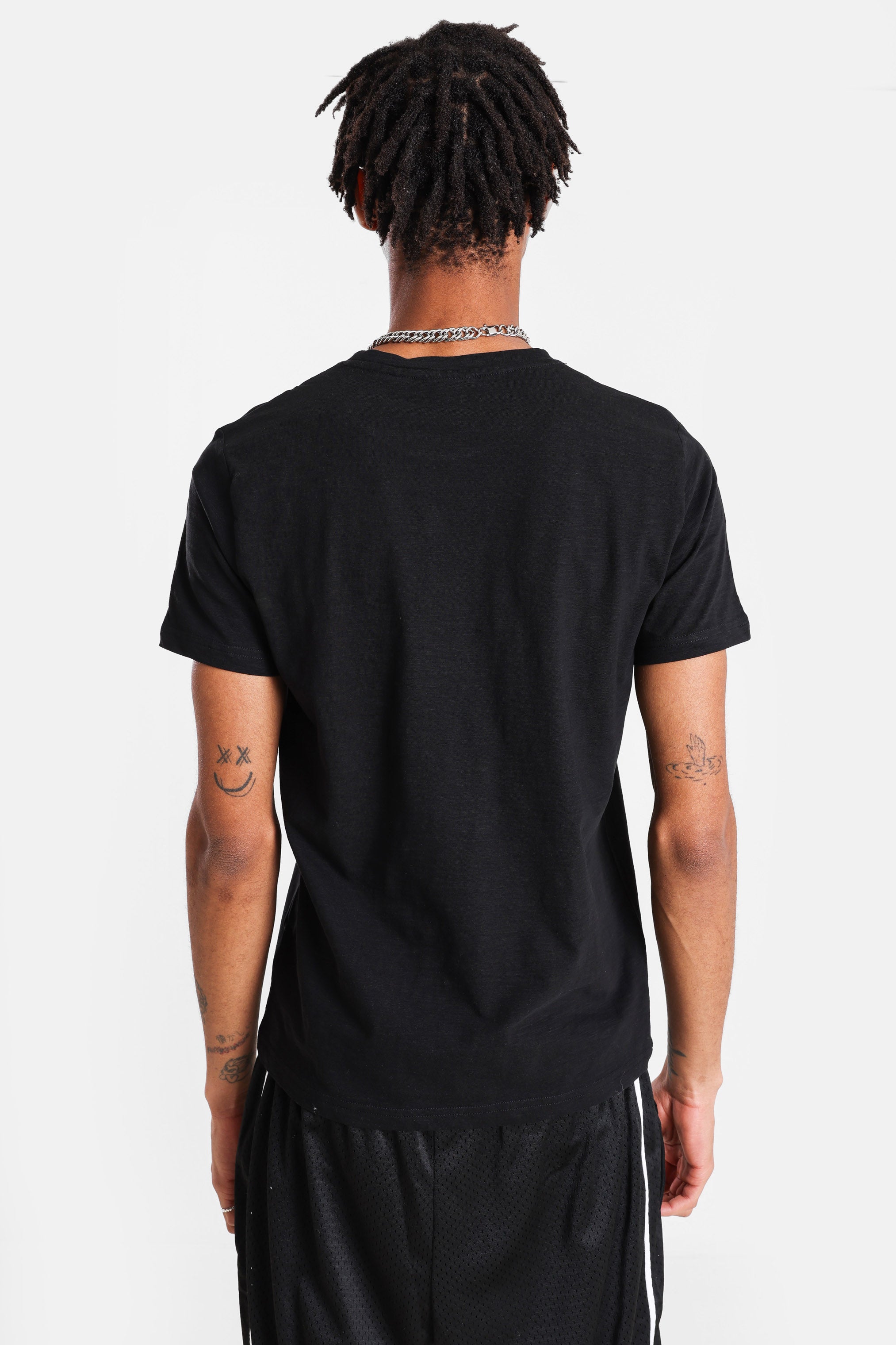 T-Shirt - Black