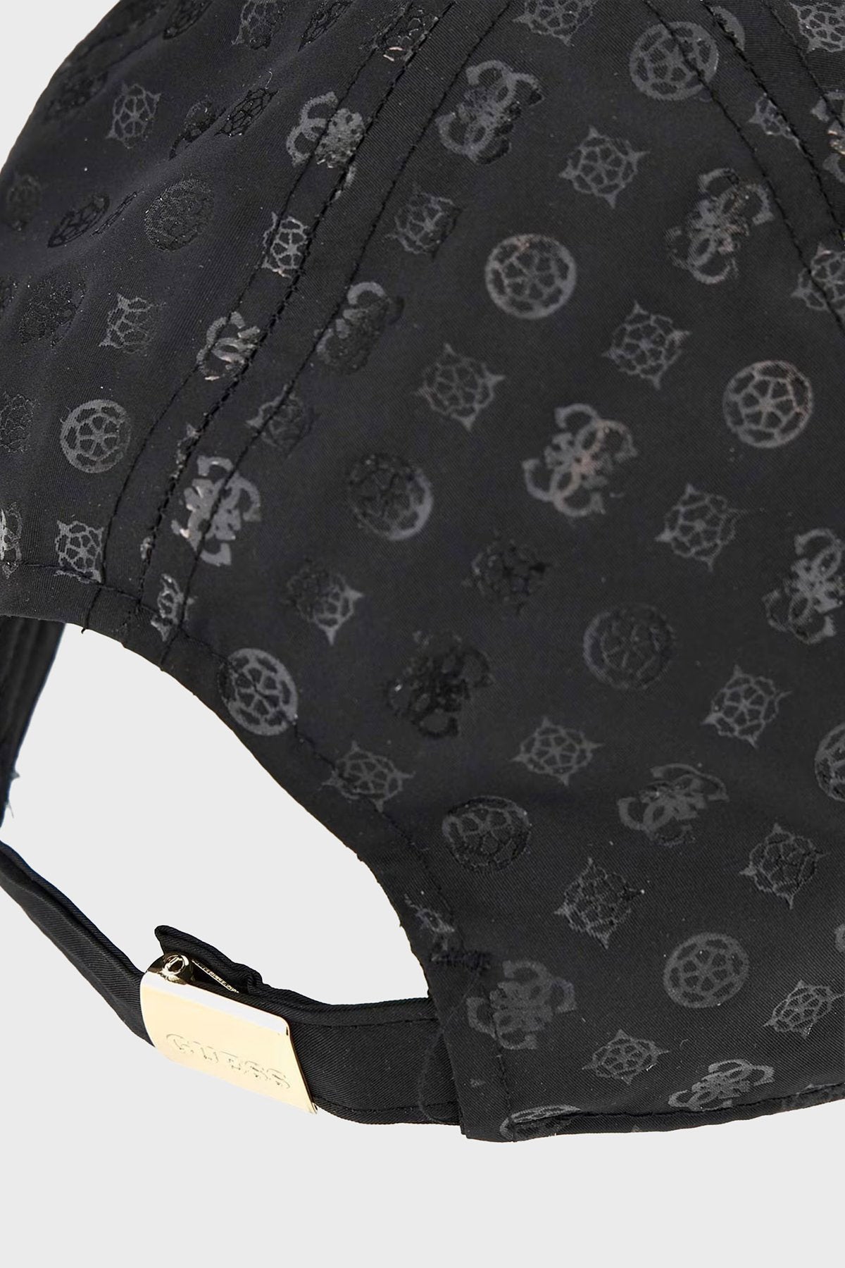 Strapback Cap - Black