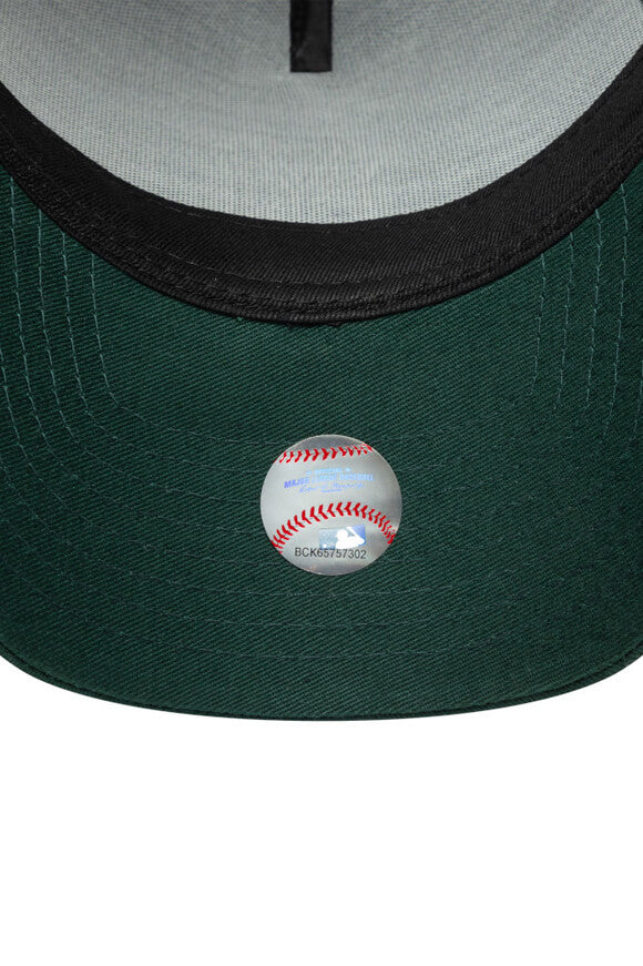 Snapback Cap - Dark Green + White
