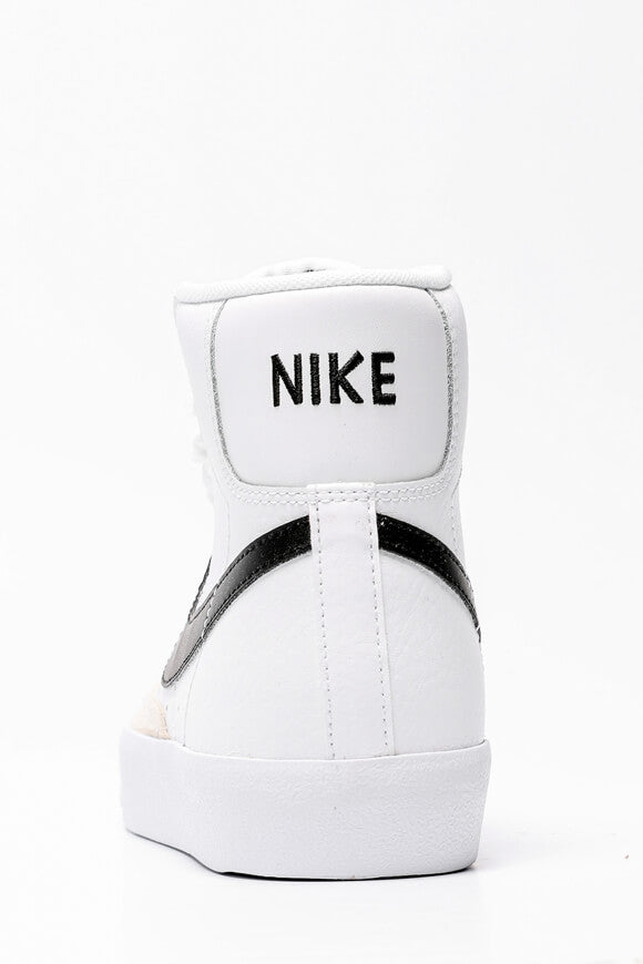 Blazer 77 Sneaker - Weiss + Schwarz