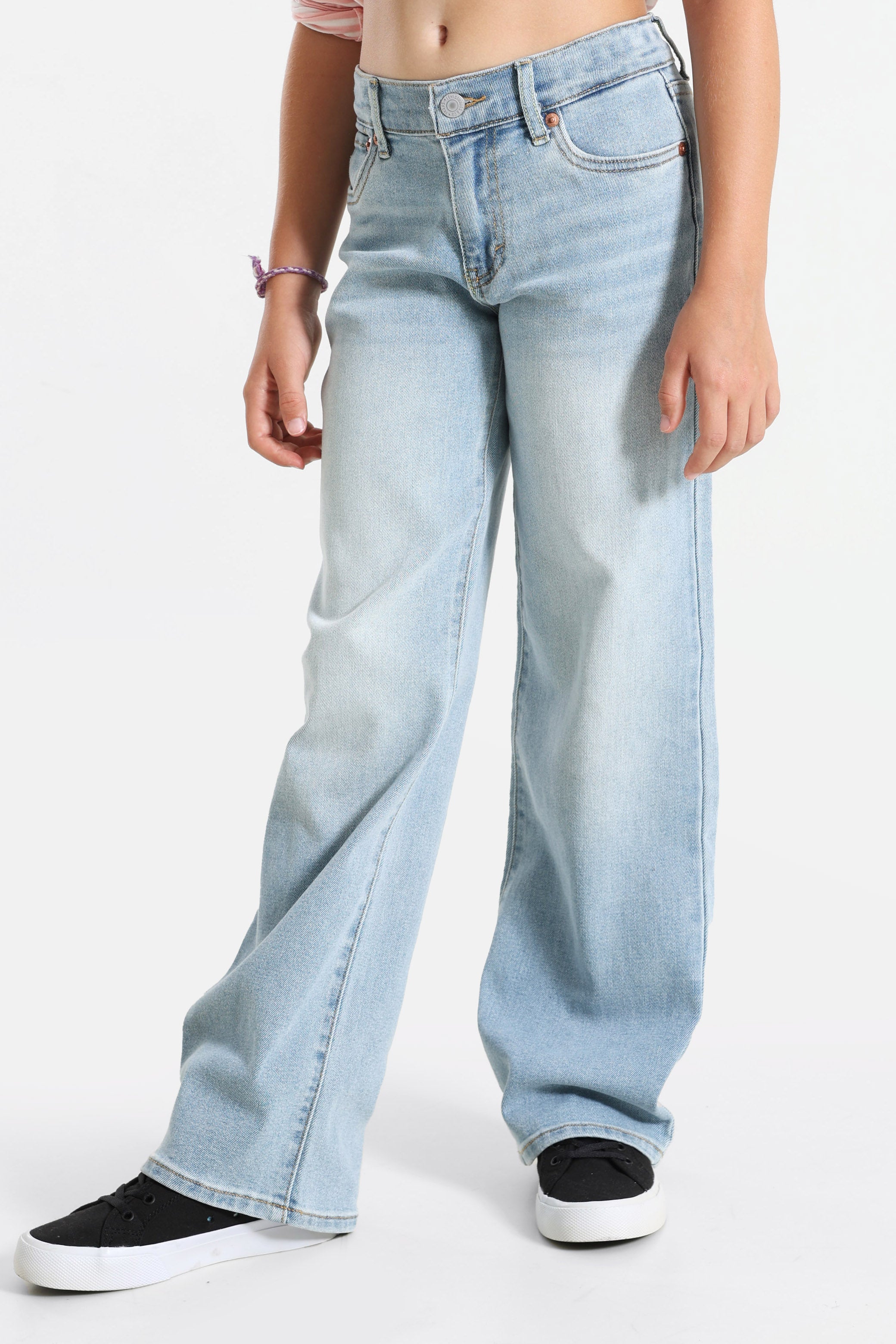 Wide Leg Jeans - Far And Wide