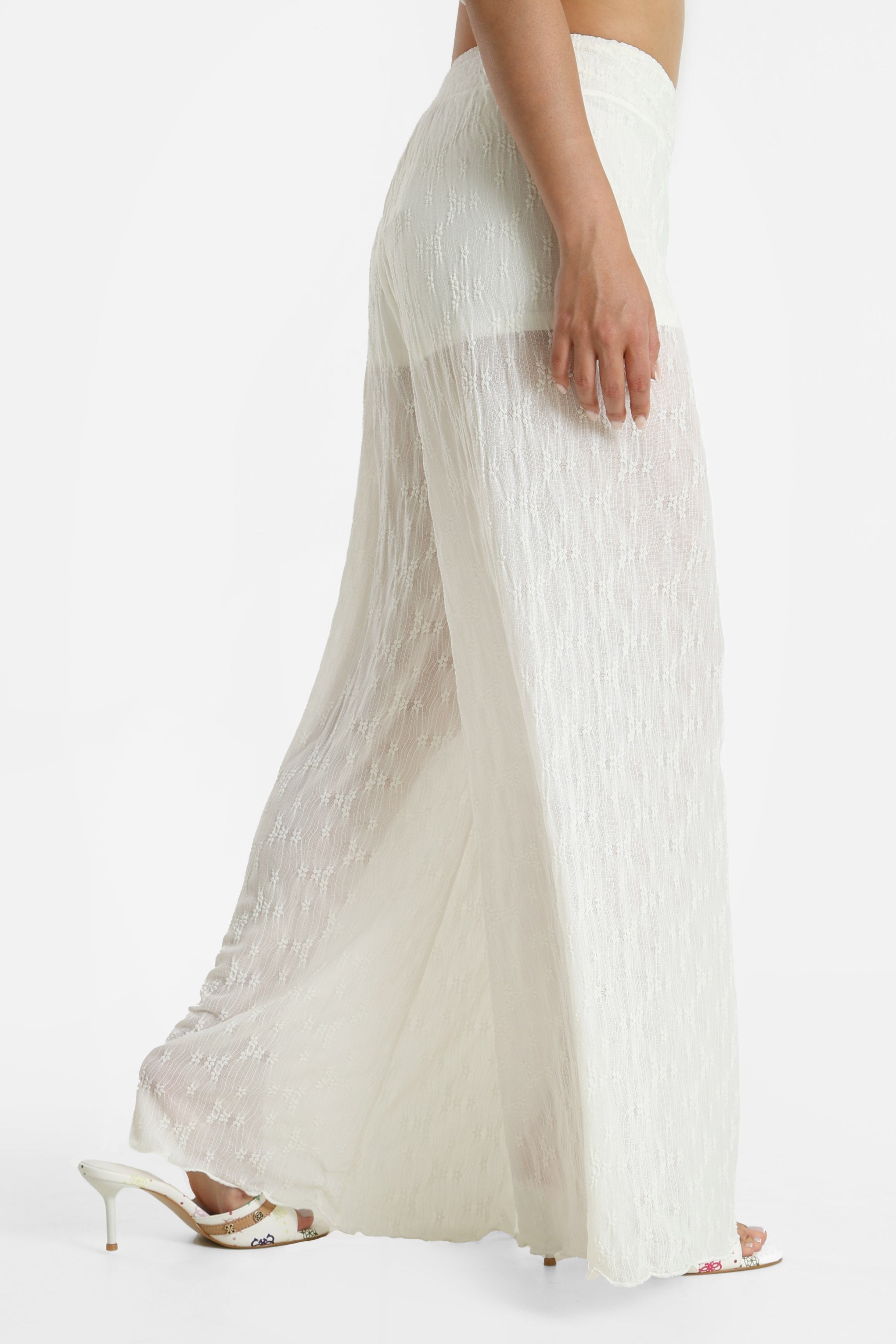 Wide Leg Spitzenhose