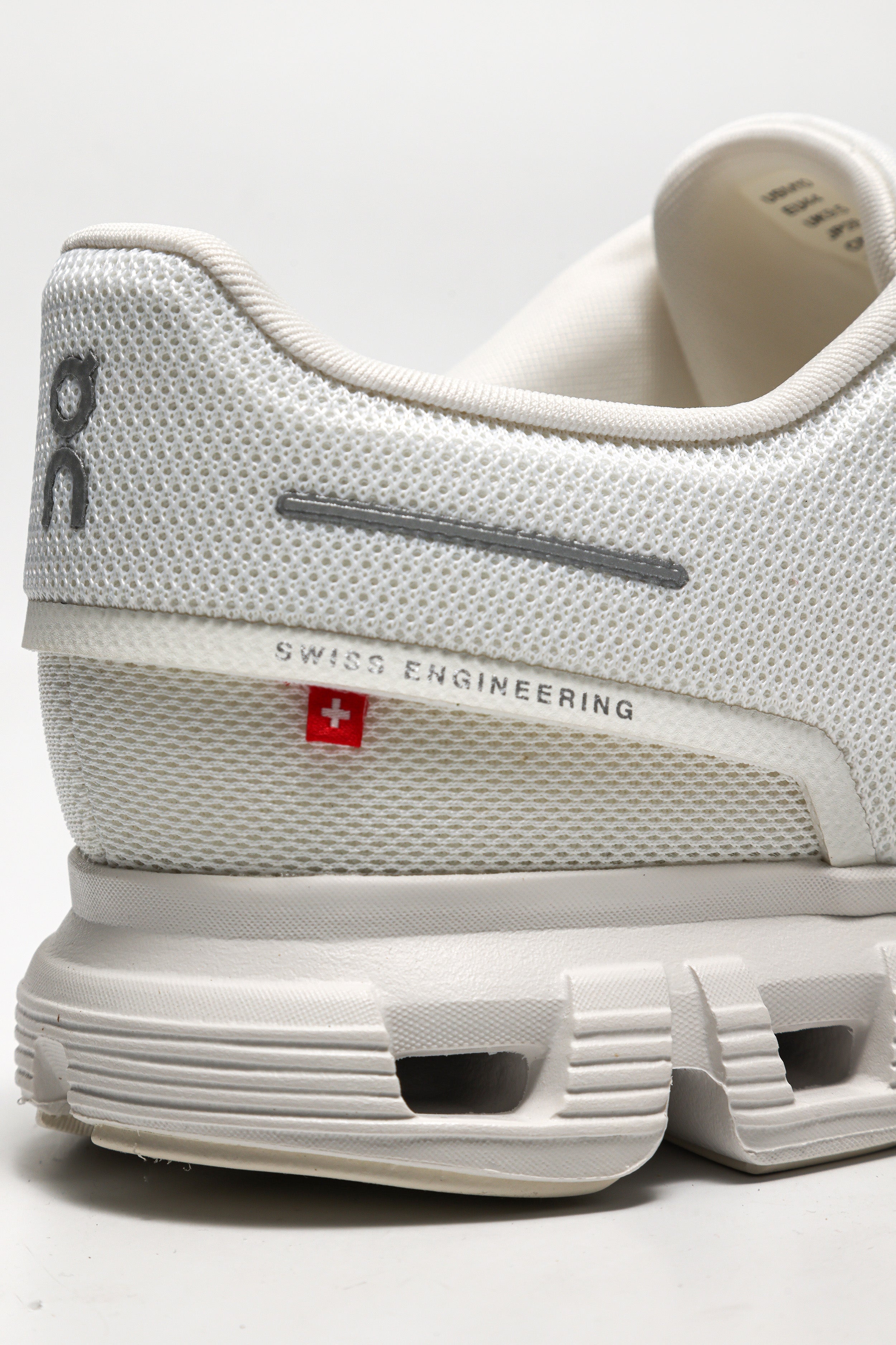 Cloud 6 sneakers - White