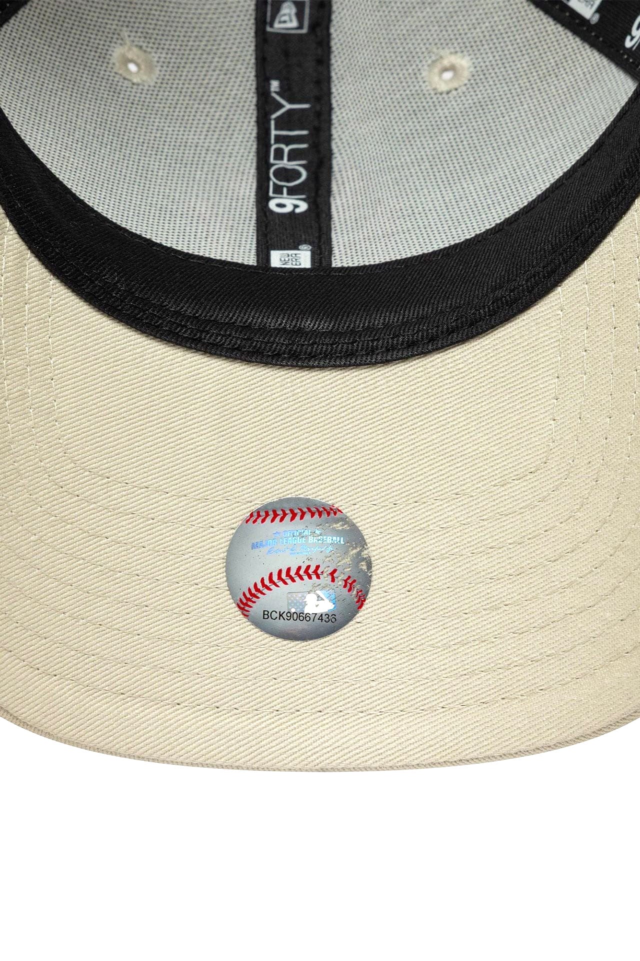 9Forty Cap / Strapback - Stone