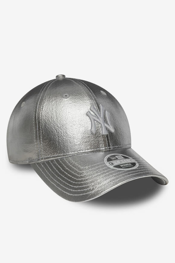 9Forty Metallic Cap / Strapback - Silver + White