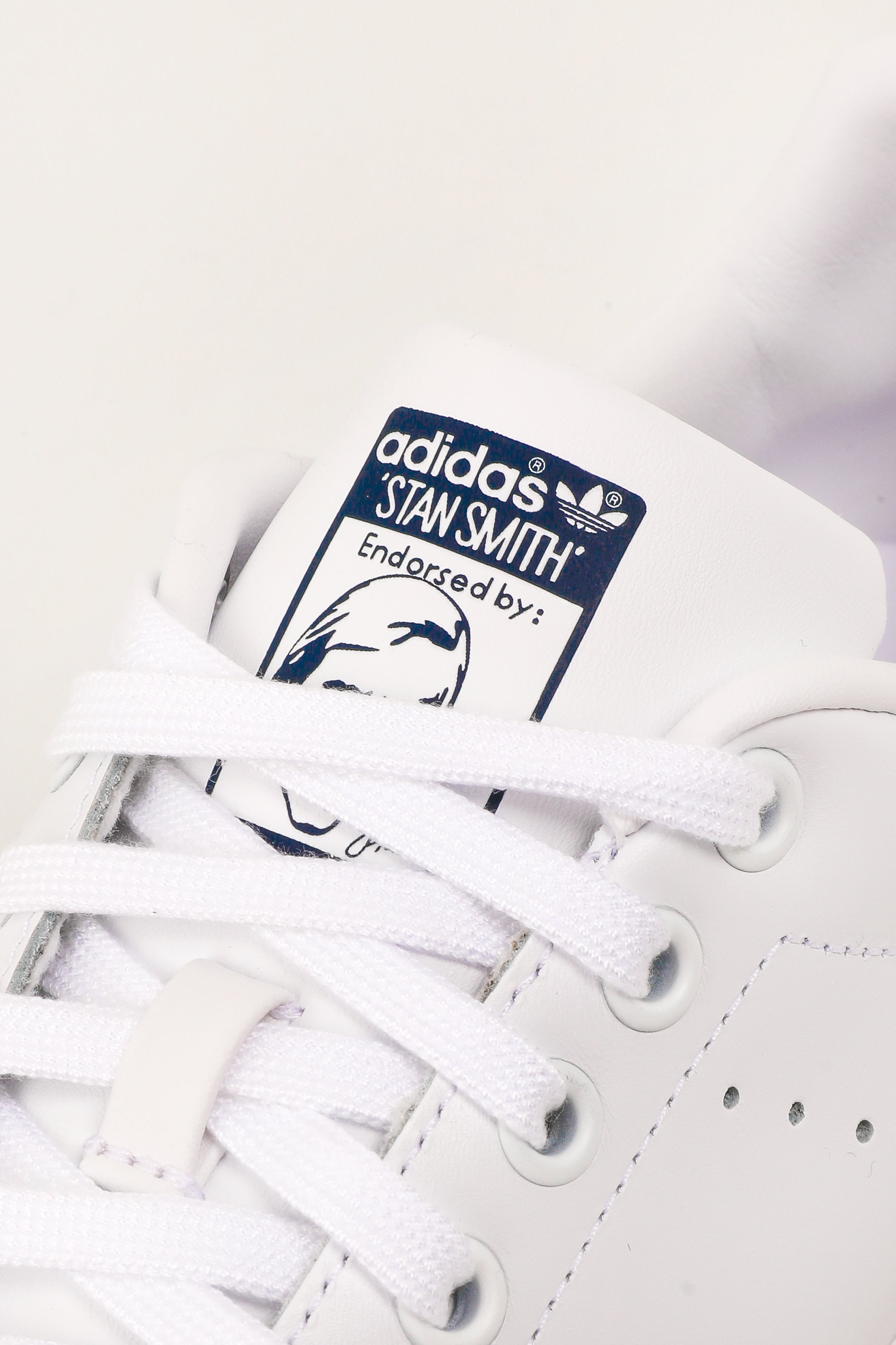 Stan Smith Sneaker - Weiss + Navy