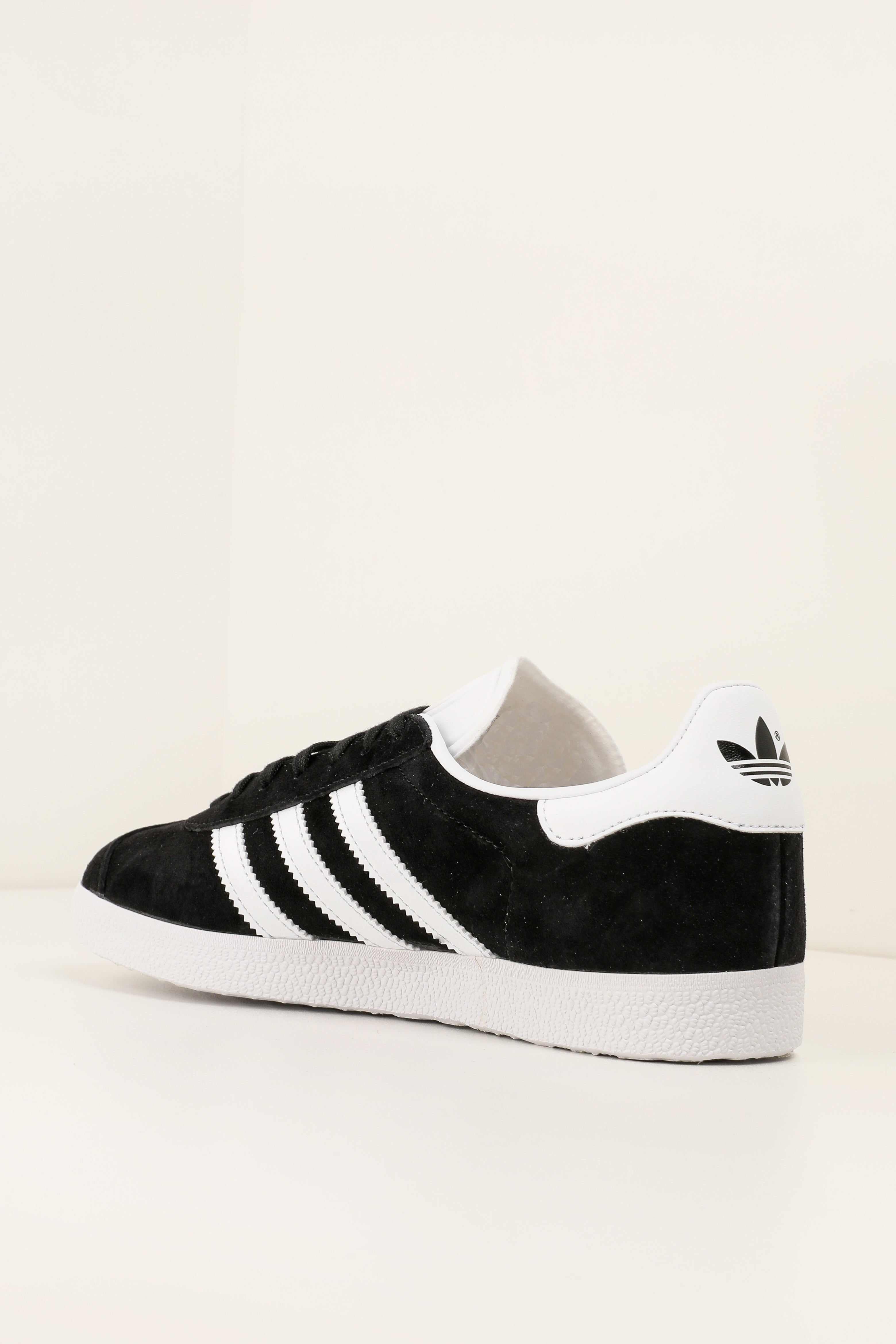 Sneaker Gazelle - Nero + Bianco