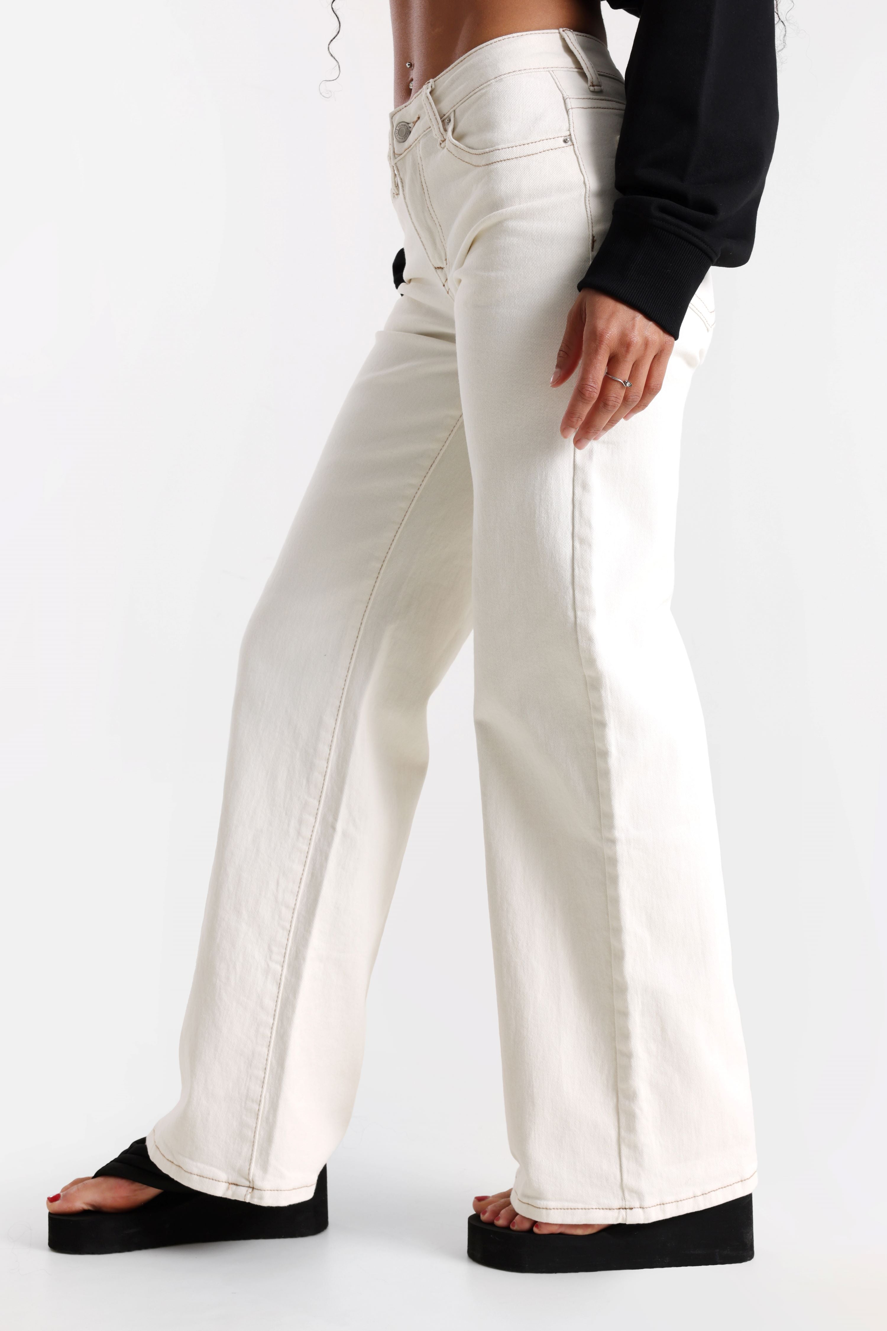 Wide Leg Jeans - Cream