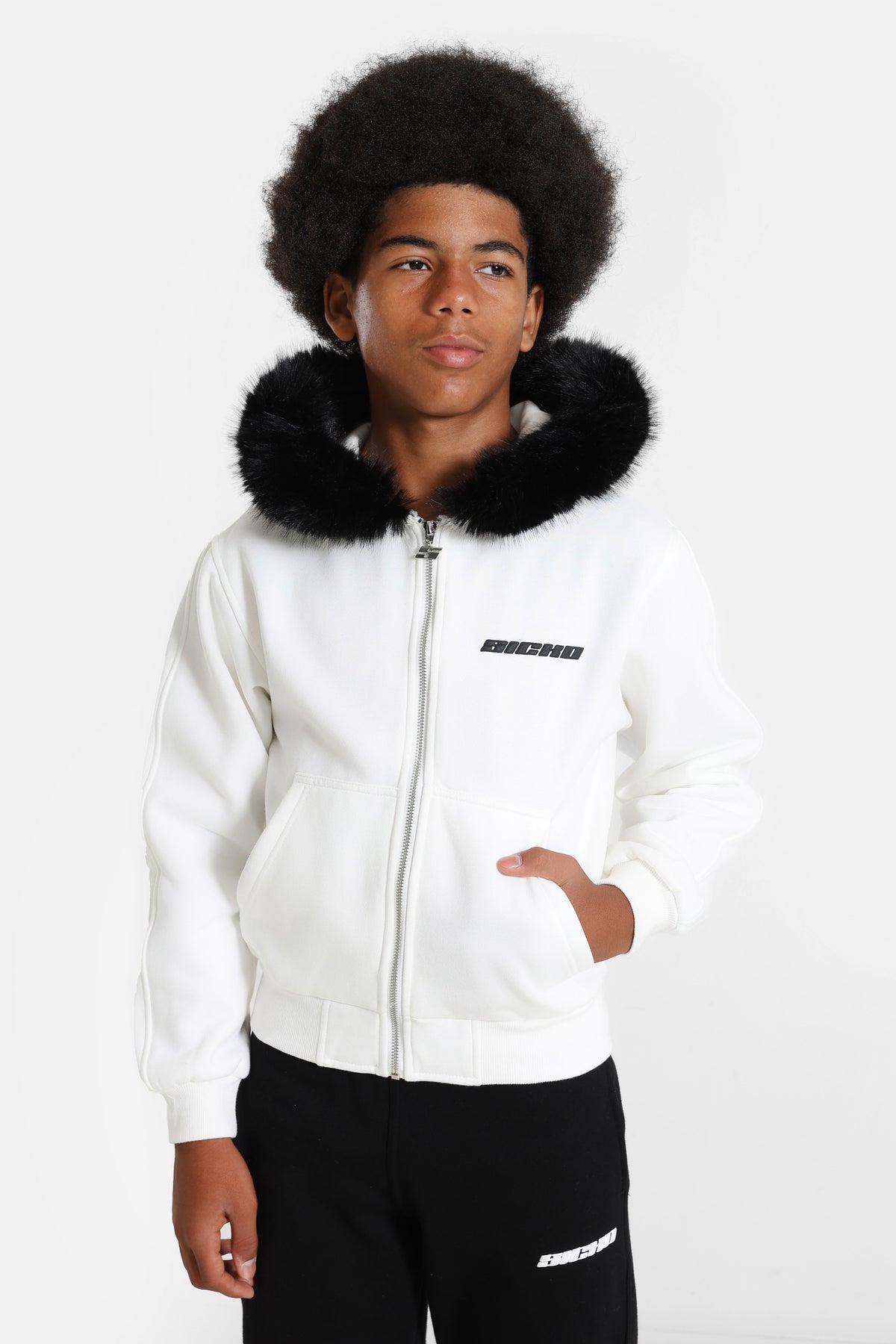 Kapuzensweatjacke - Offwhite + Schwarz