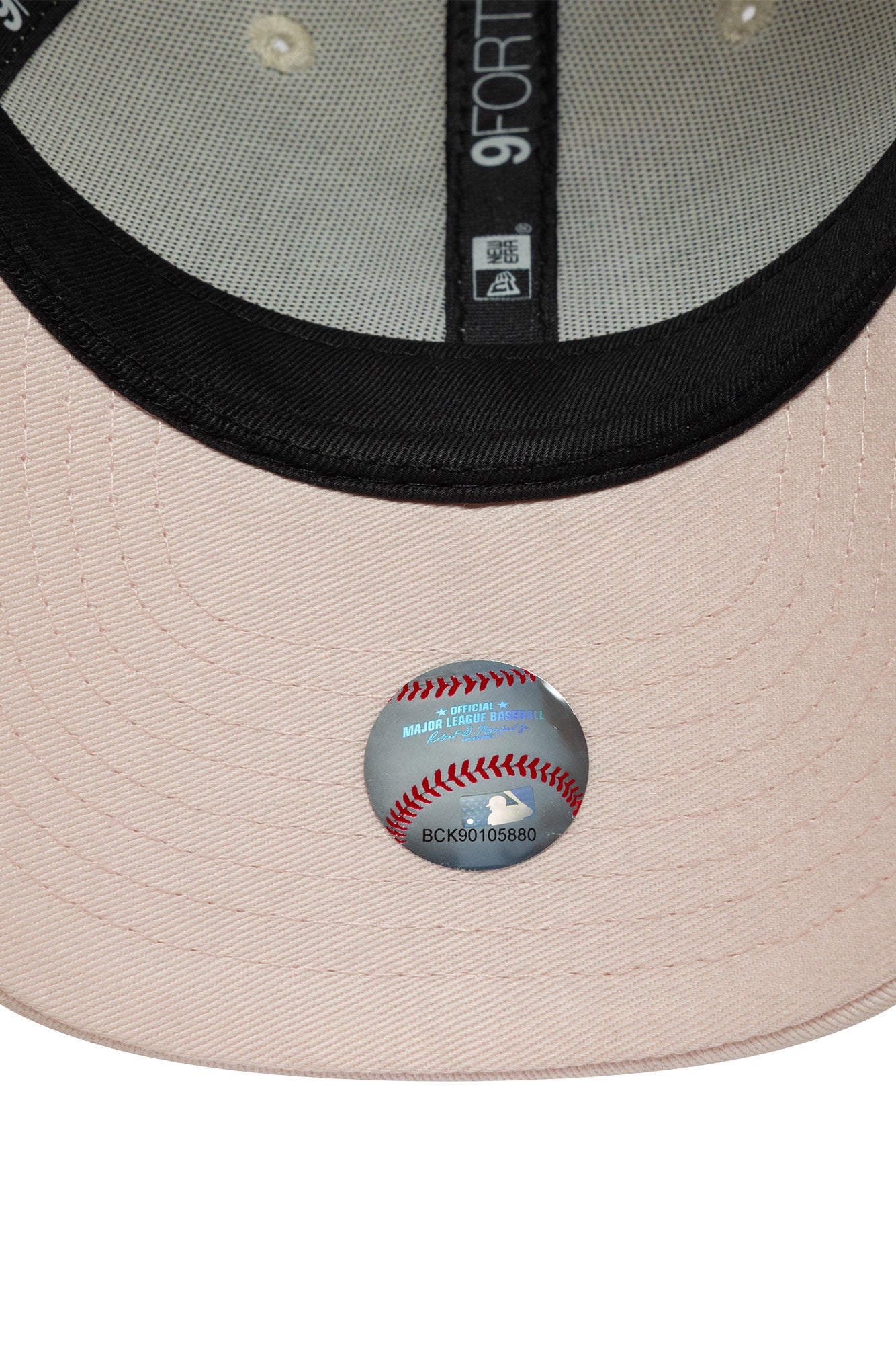 9Forty Kids Cap / Strapback - Light Beige + Light Pink