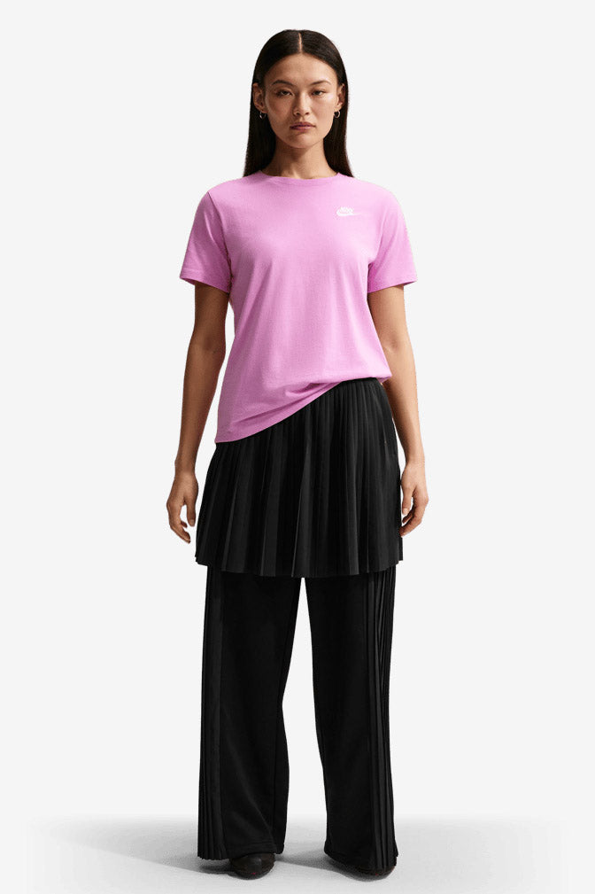 Sportswear Club Essentials T-Shirt - Light Magenta