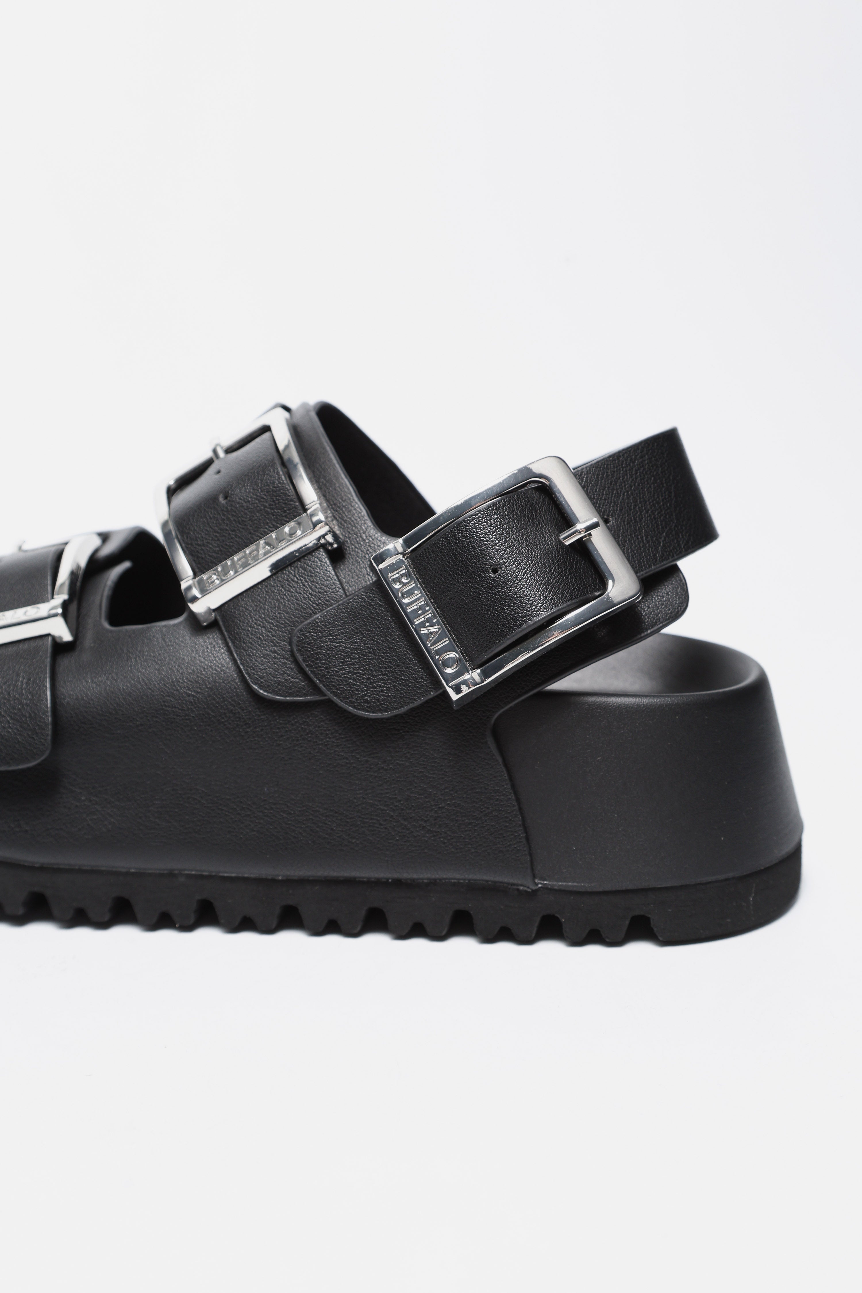 Vegan Jane Athena Buckle Plateau Sandalen - Black