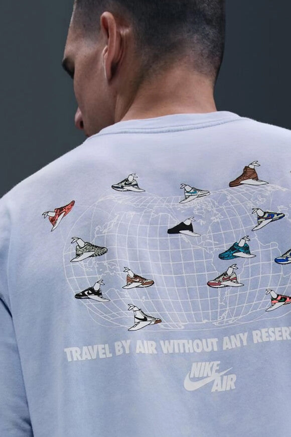 Loose-fitting T-Shirt - Ghost