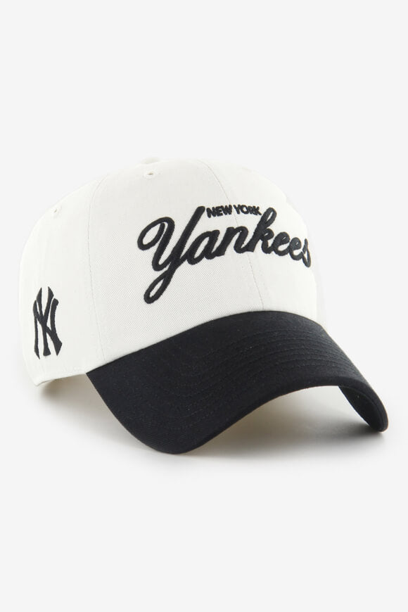 Strapback Cap - Sandstone