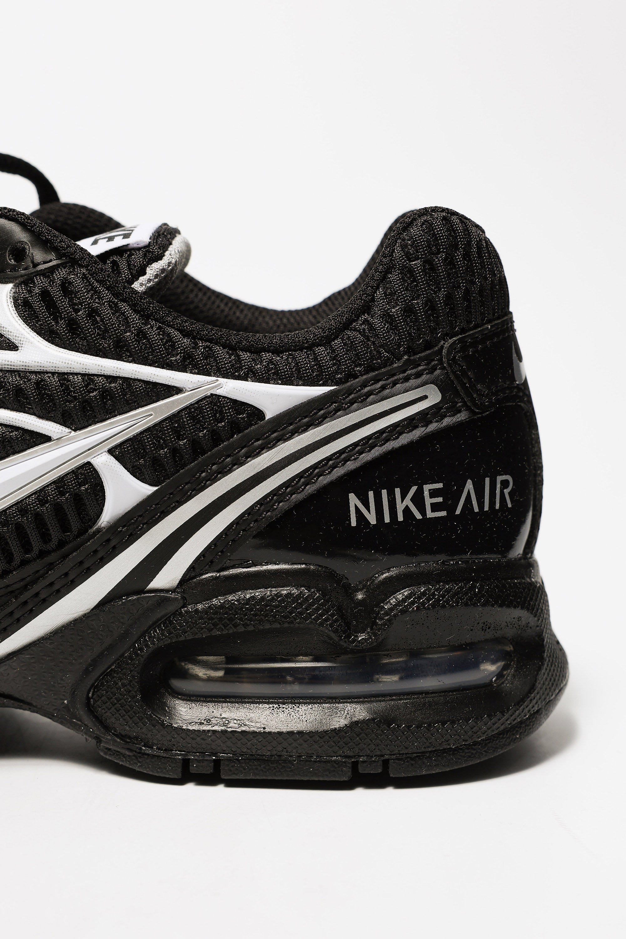 Air Max Torch 4 Sneaker - Black + White