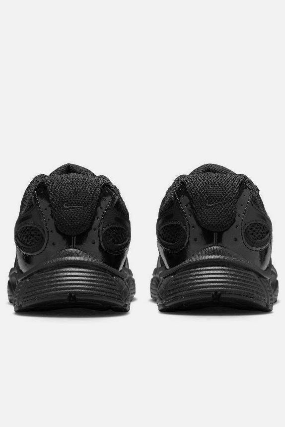 V5 RNR Sneaker - Black