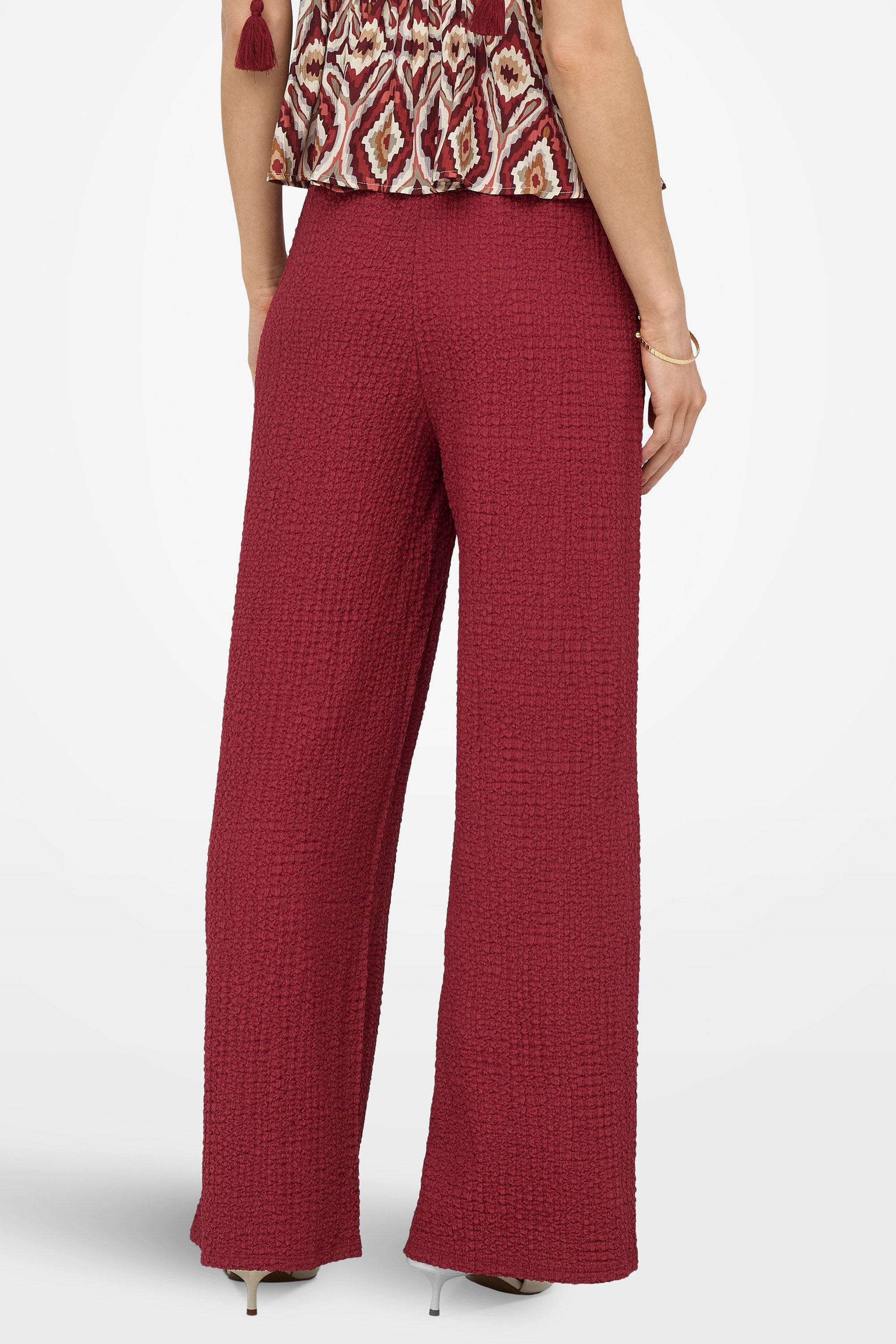 ONLERIKKA Wide Leg Hose n Crinkle-Optik - Brick Red