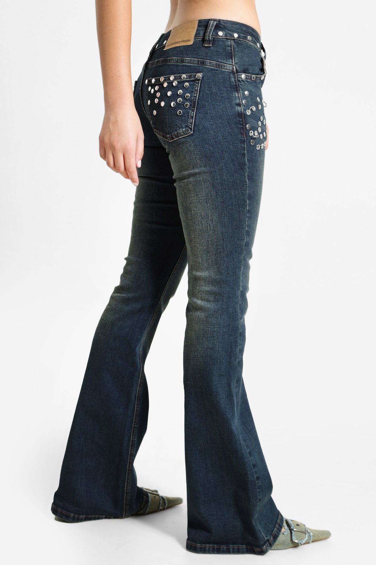 Jean flare avec rivets - Dirty Indigo