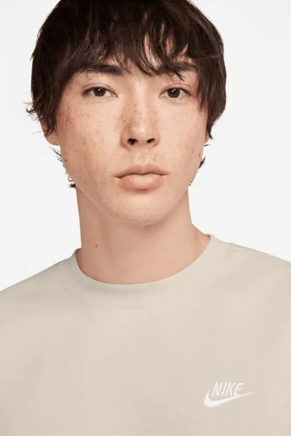 Sportswear Club Sweatshirt - Light Orewood Brown