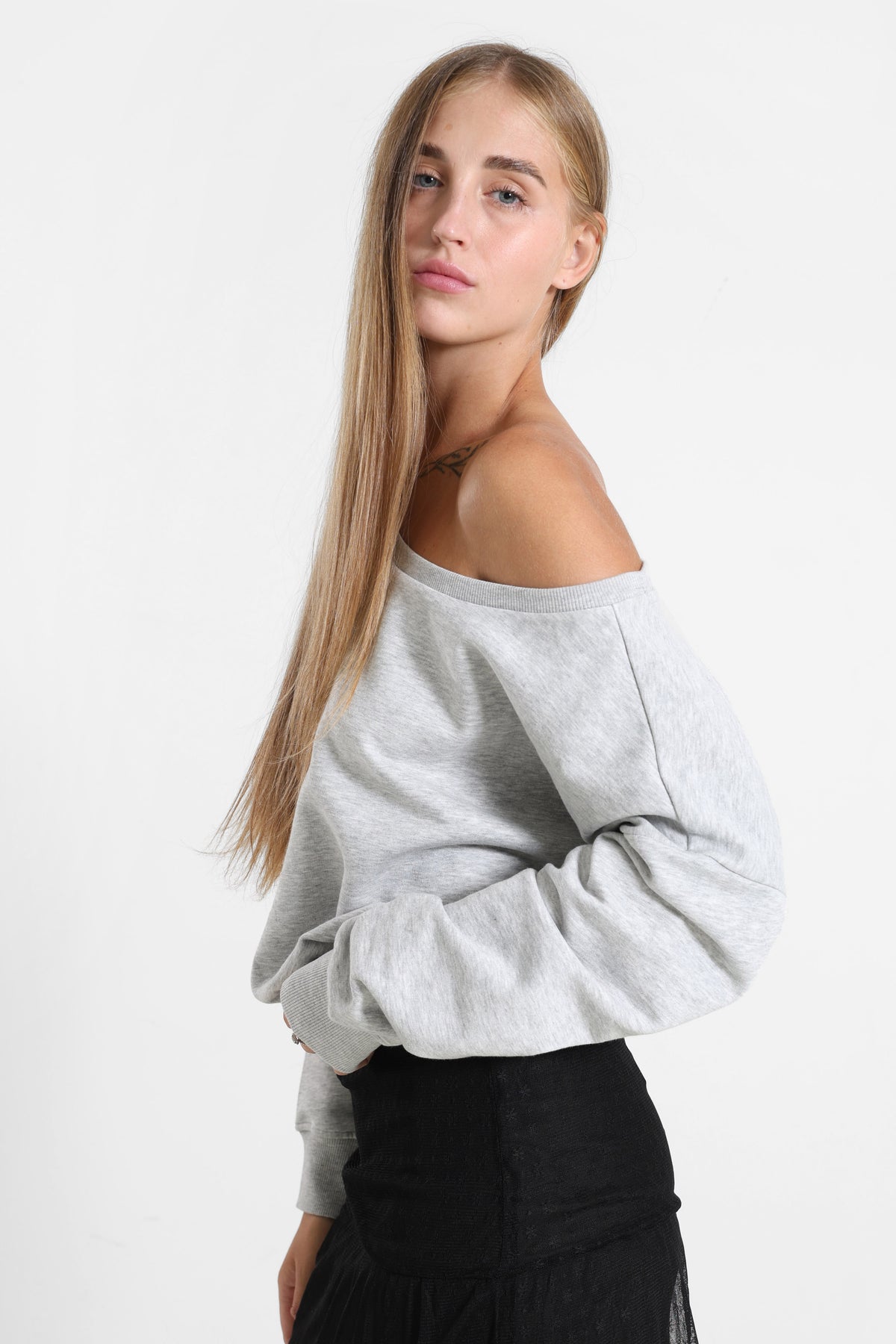 Camicia off shoulder maniche lunghe