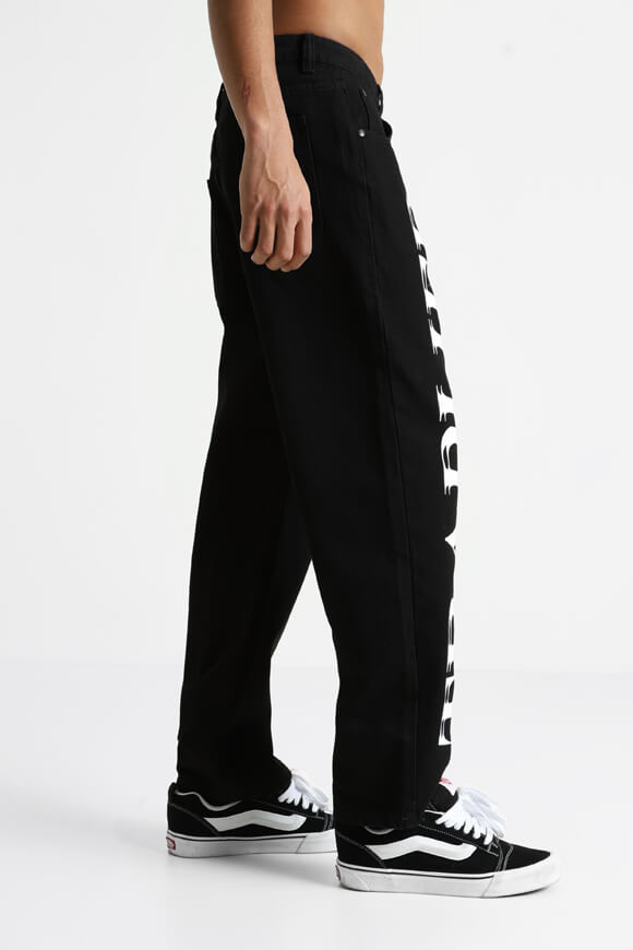 Straight Fit Jeans - Schwarz