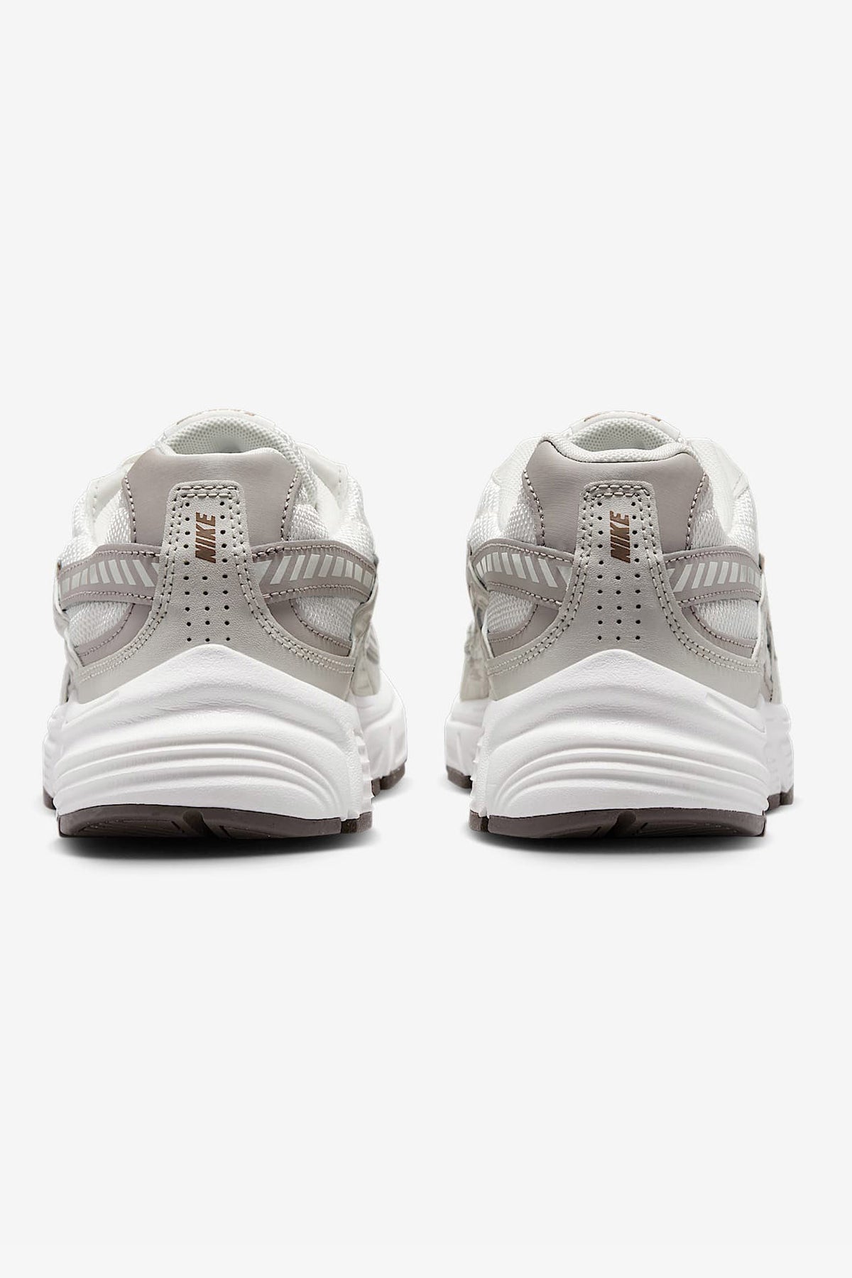 Initiator Sneaker - Phantom + Light Bone + Sail
