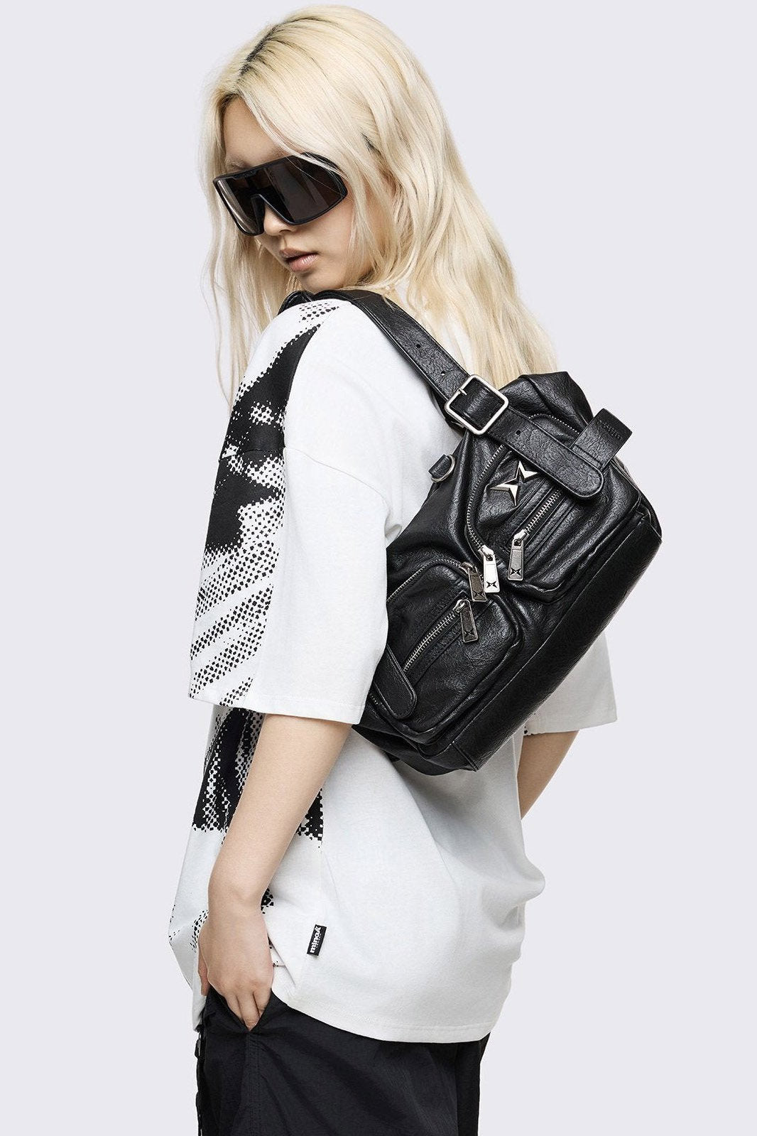 Soot Vegan Handtasche - Black